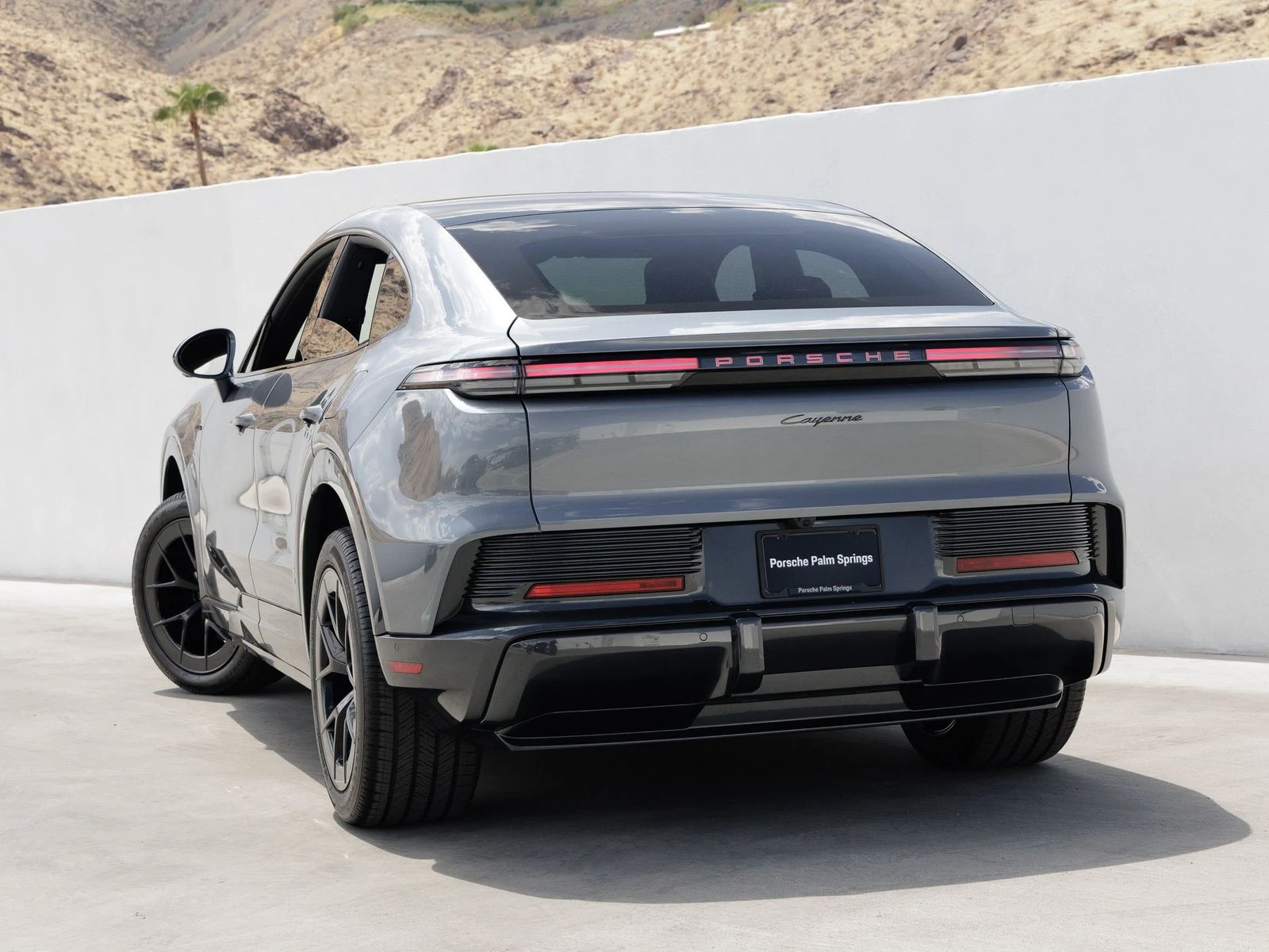 2026 Porsche Cayenne Coupé Electric (E4), 3/20