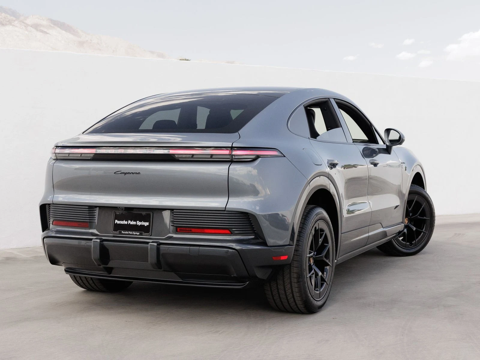 2026 Porsche Cayenne Coupé Electric (E4), 7/20