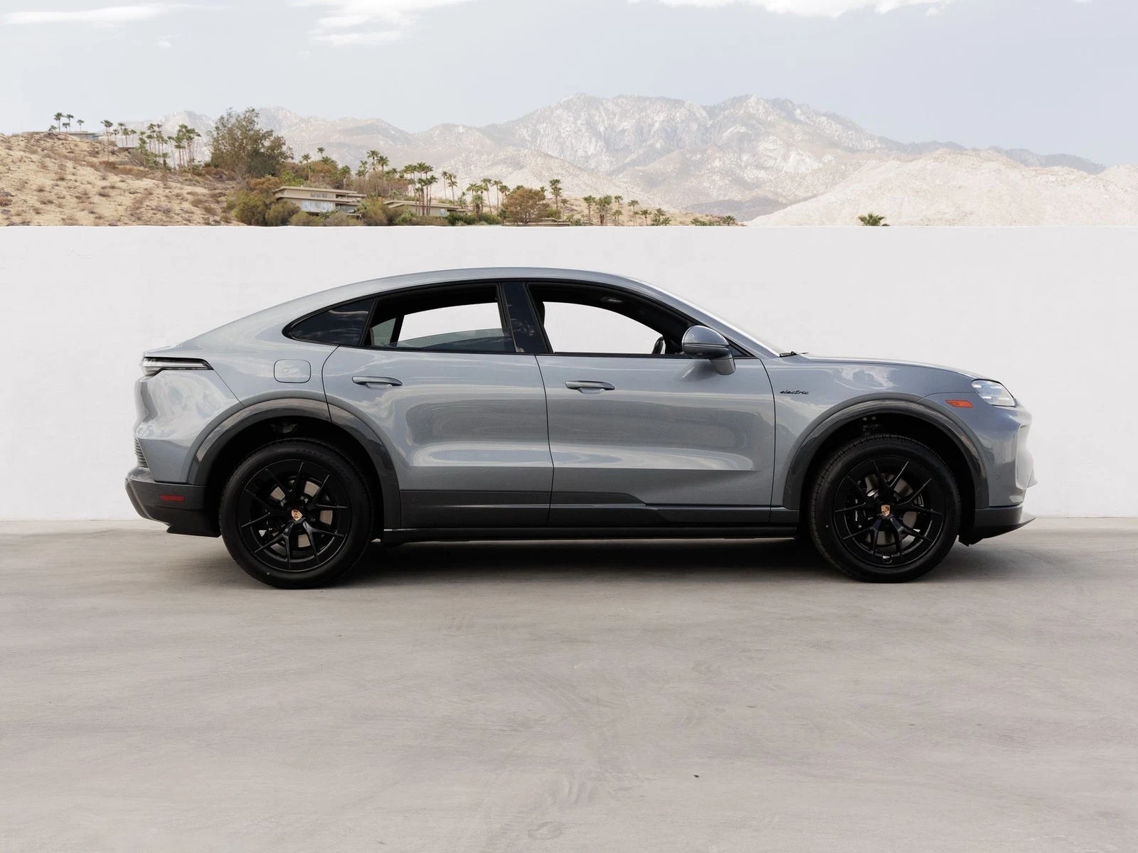 2026 Porsche Cayenne Coupé Electric (E4), 8/20