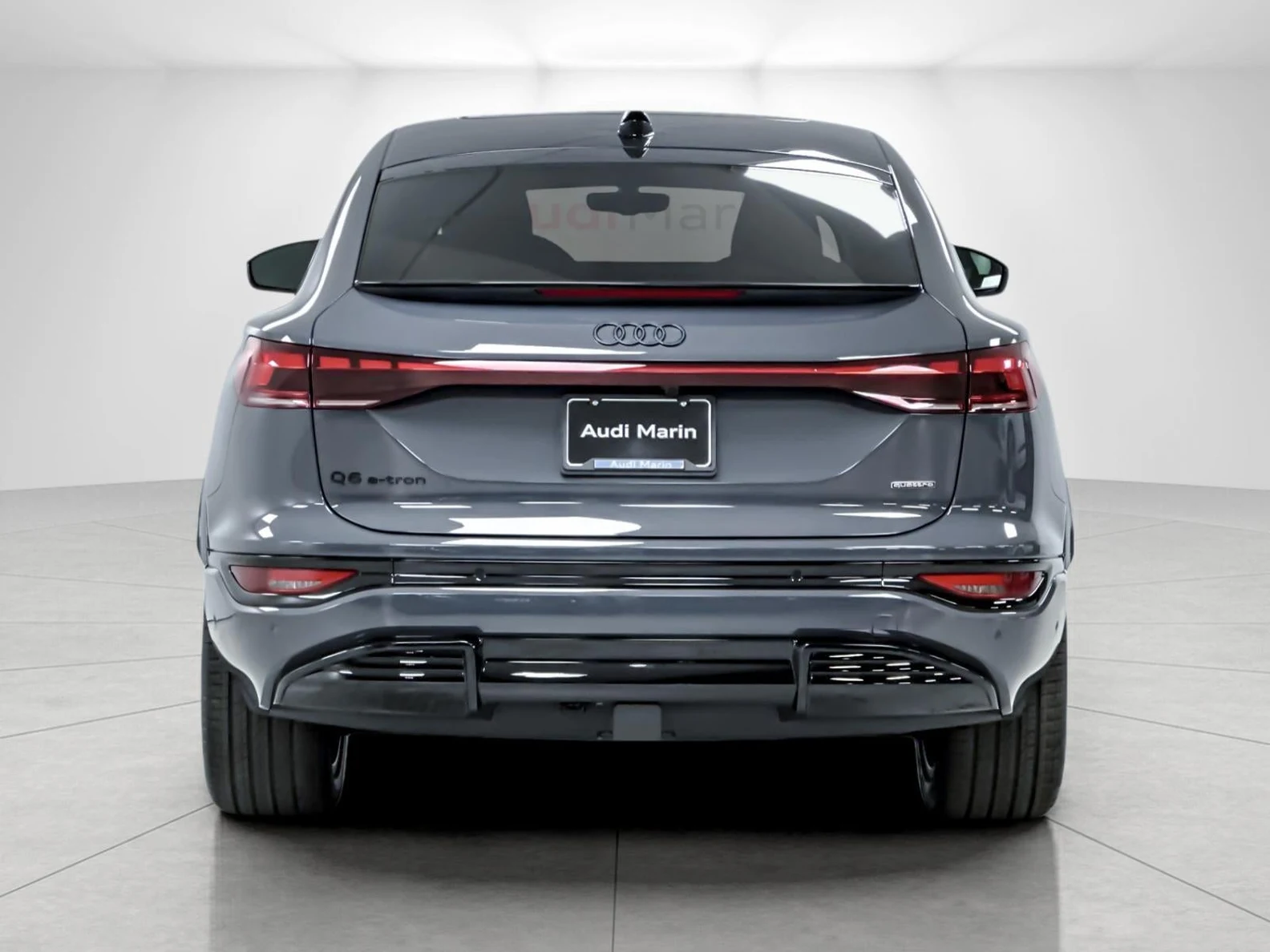 2027 Audi Q6 e-tron Sportback Premium Plus, 4/20