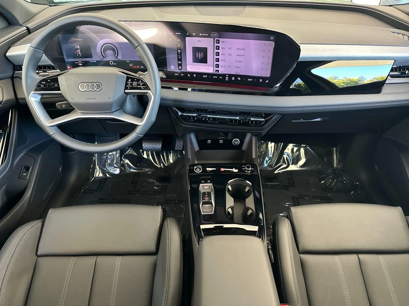 2027 Audi Q6 e-tron Sportback Premium Plus, 12/20