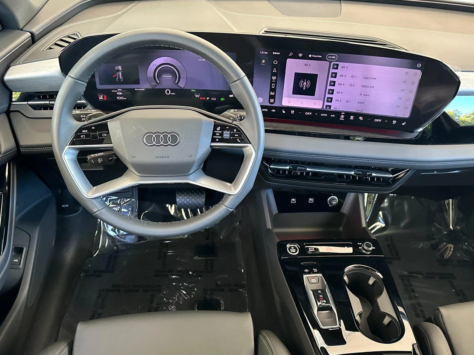 2027 Audi Q6 e-tron Sportback Premium Plus, 13/20