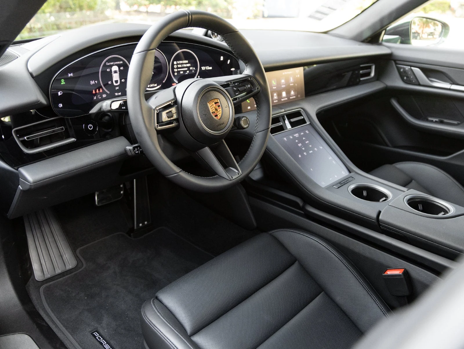 2026 Porsche Taycan 4 Sedan (2025 Update), 4/20