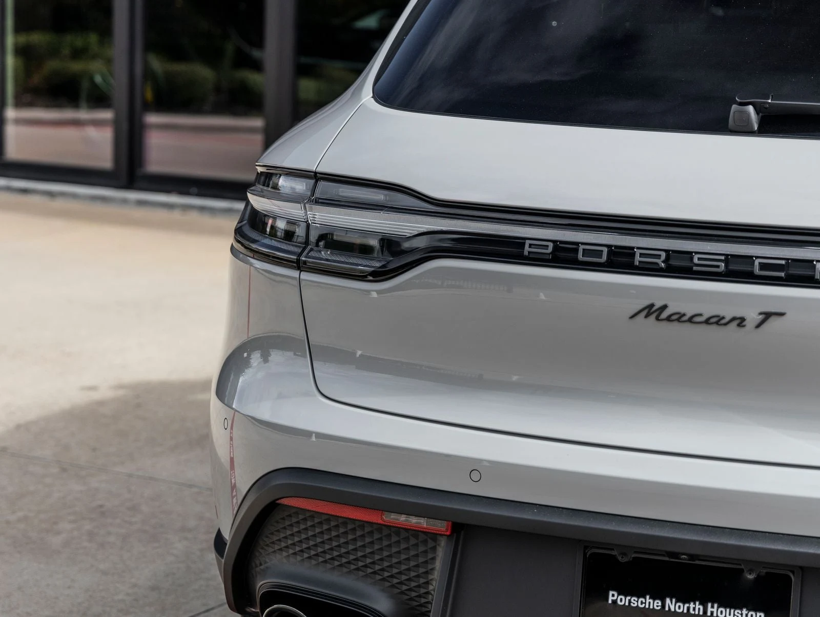 2026 Porsche Macan T (95B), 13/20
