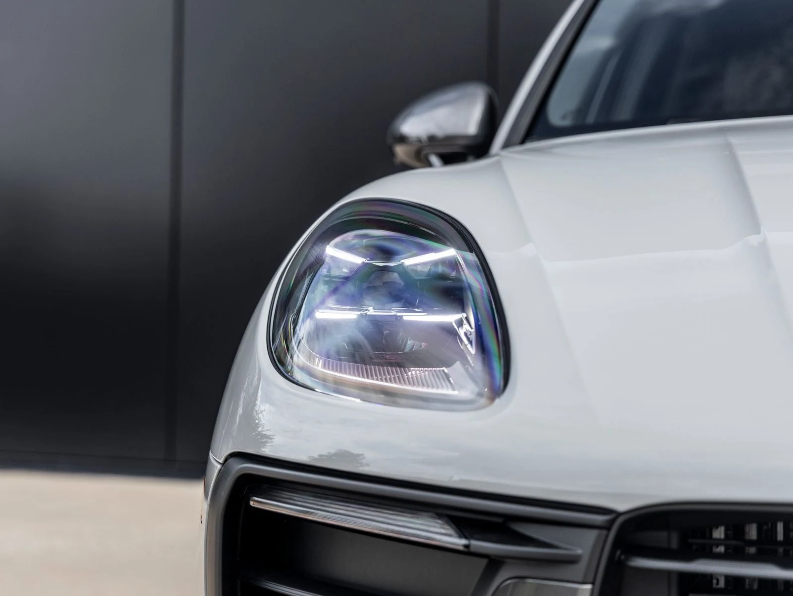 2026 Porsche Macan T (95B), 17/20
