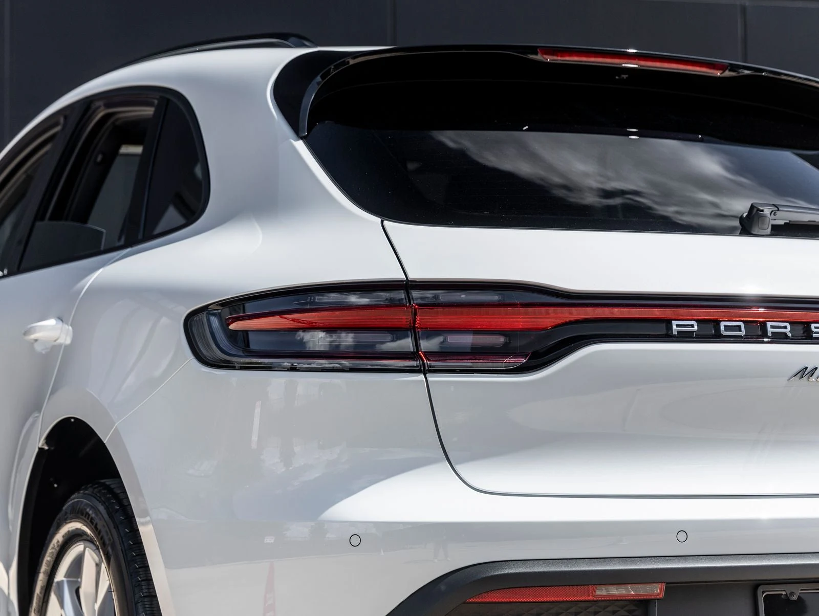 2026 Porsche Macan (95B), 14/20