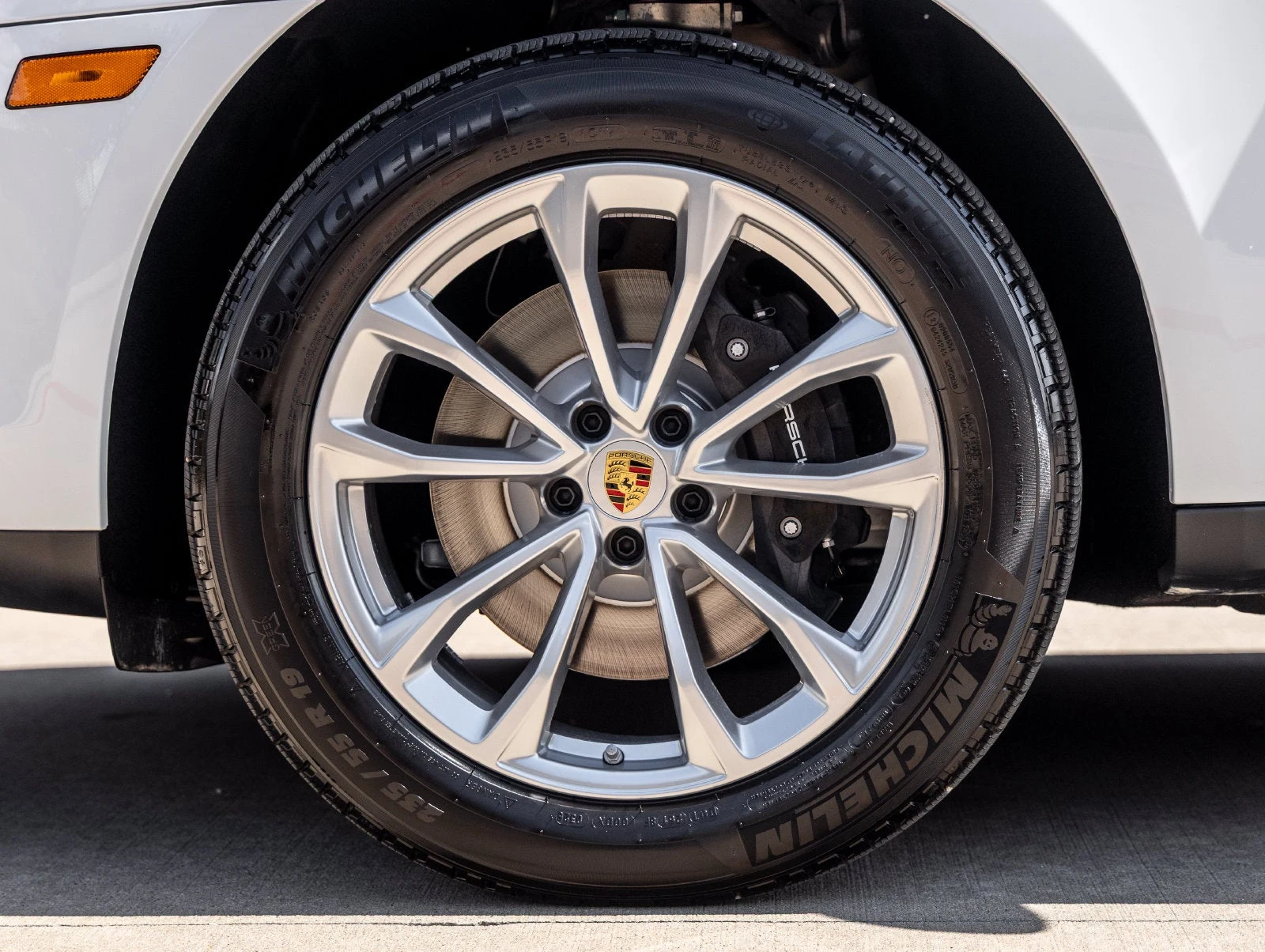 2026 Porsche Macan (95B), 15/20