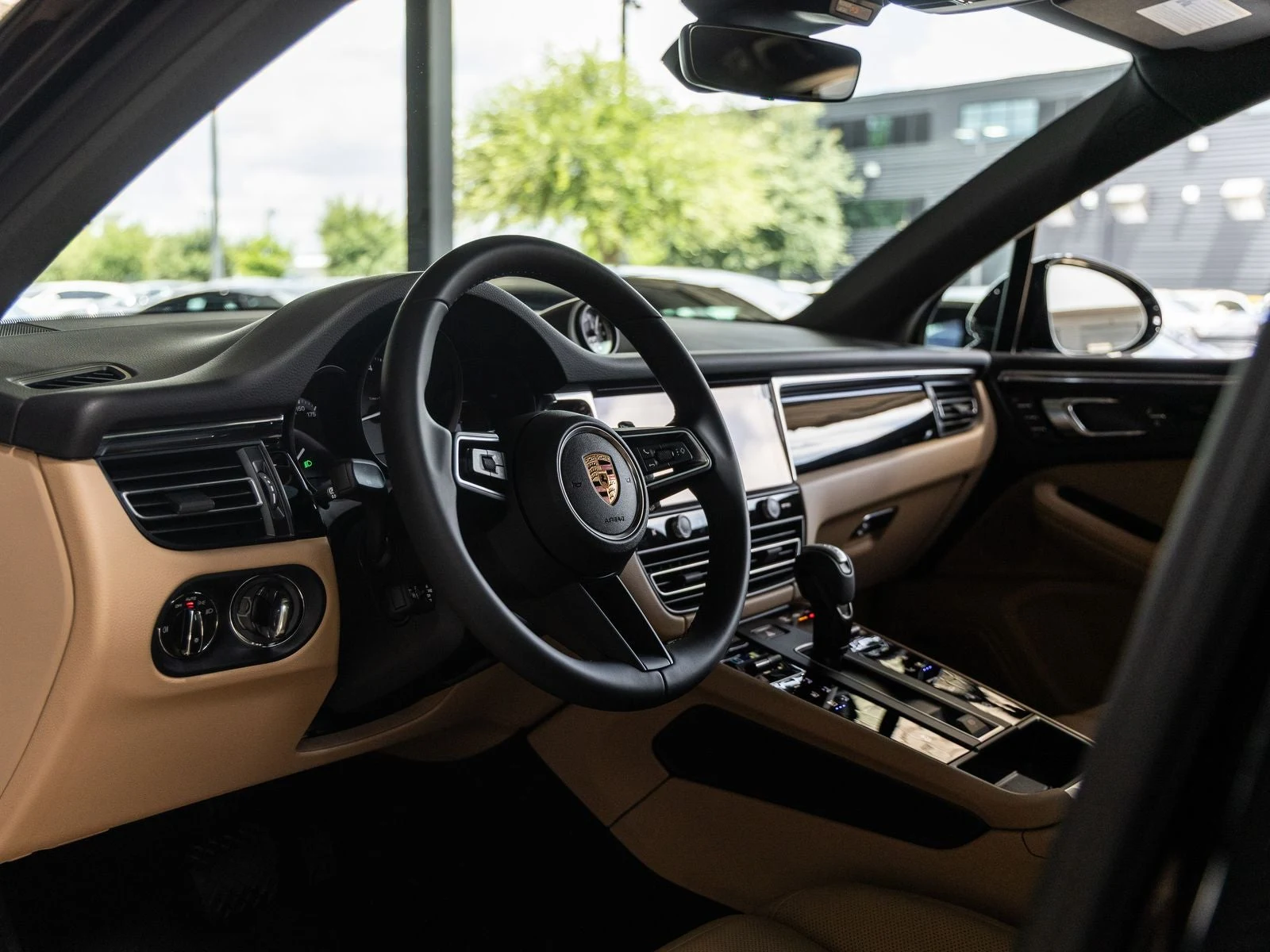 2026 Porsche Macan (95B), 4/20