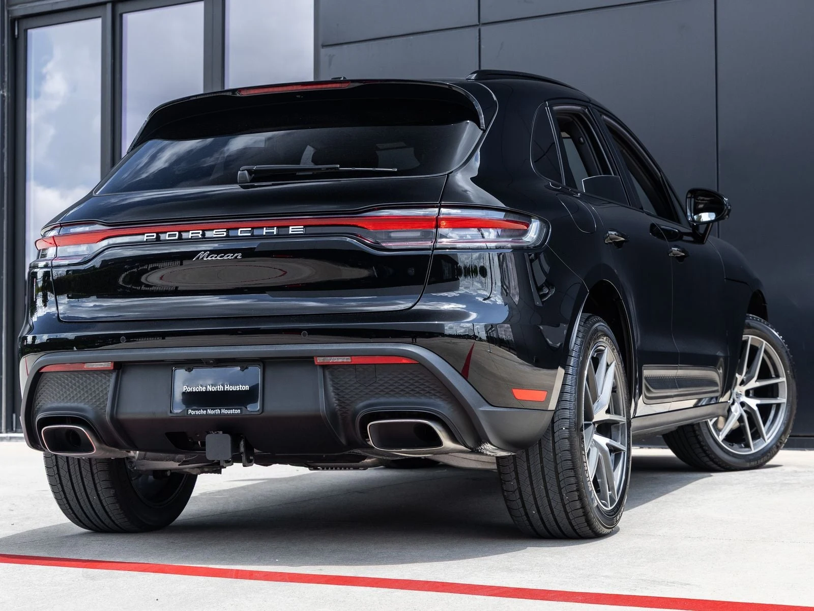 2026 Porsche Macan (95B), 11/20