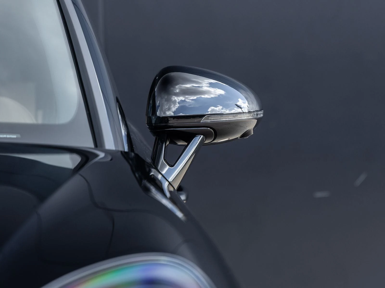 2026 Porsche Macan (95B), 19/20