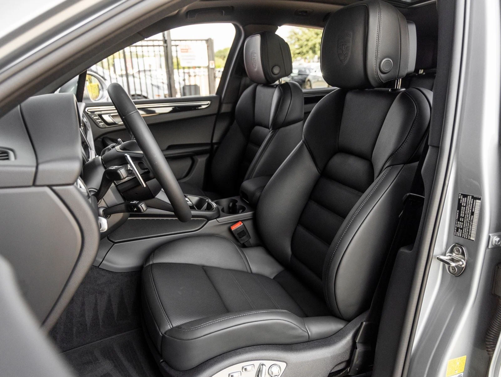 2026 Porsche Macan (95B), 5/20