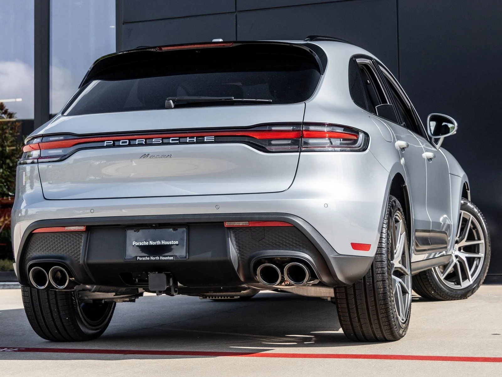 2026 Porsche Macan (95B), 11/20