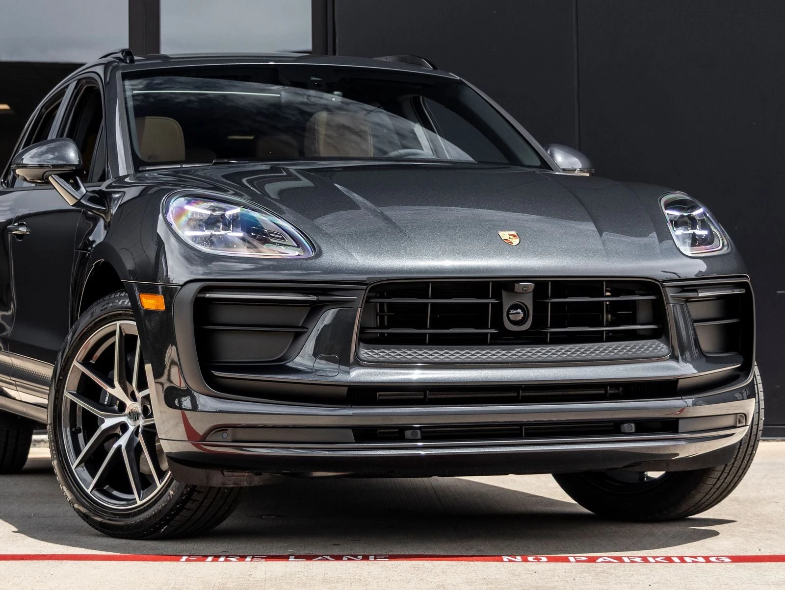 2026 Porsche Macan (95B), 9/20