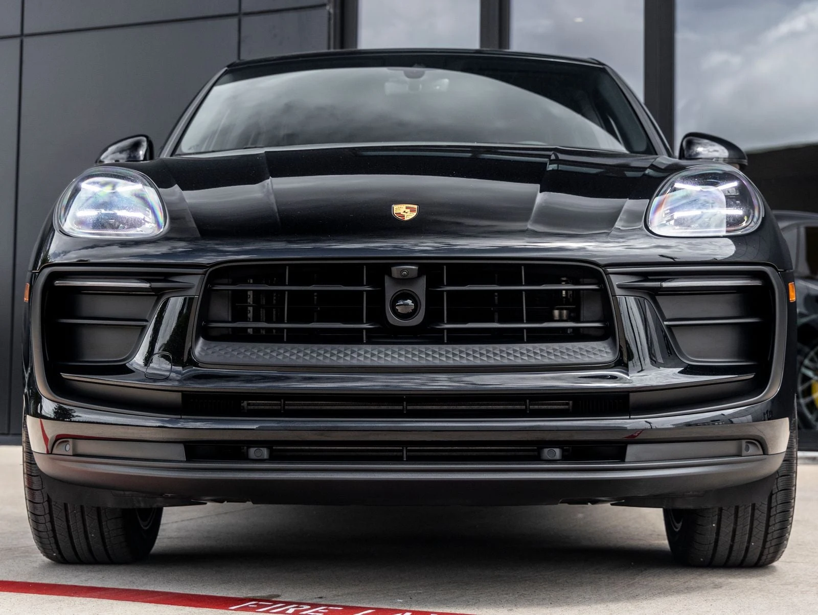 2026 Porsche Macan (95B), 8/20