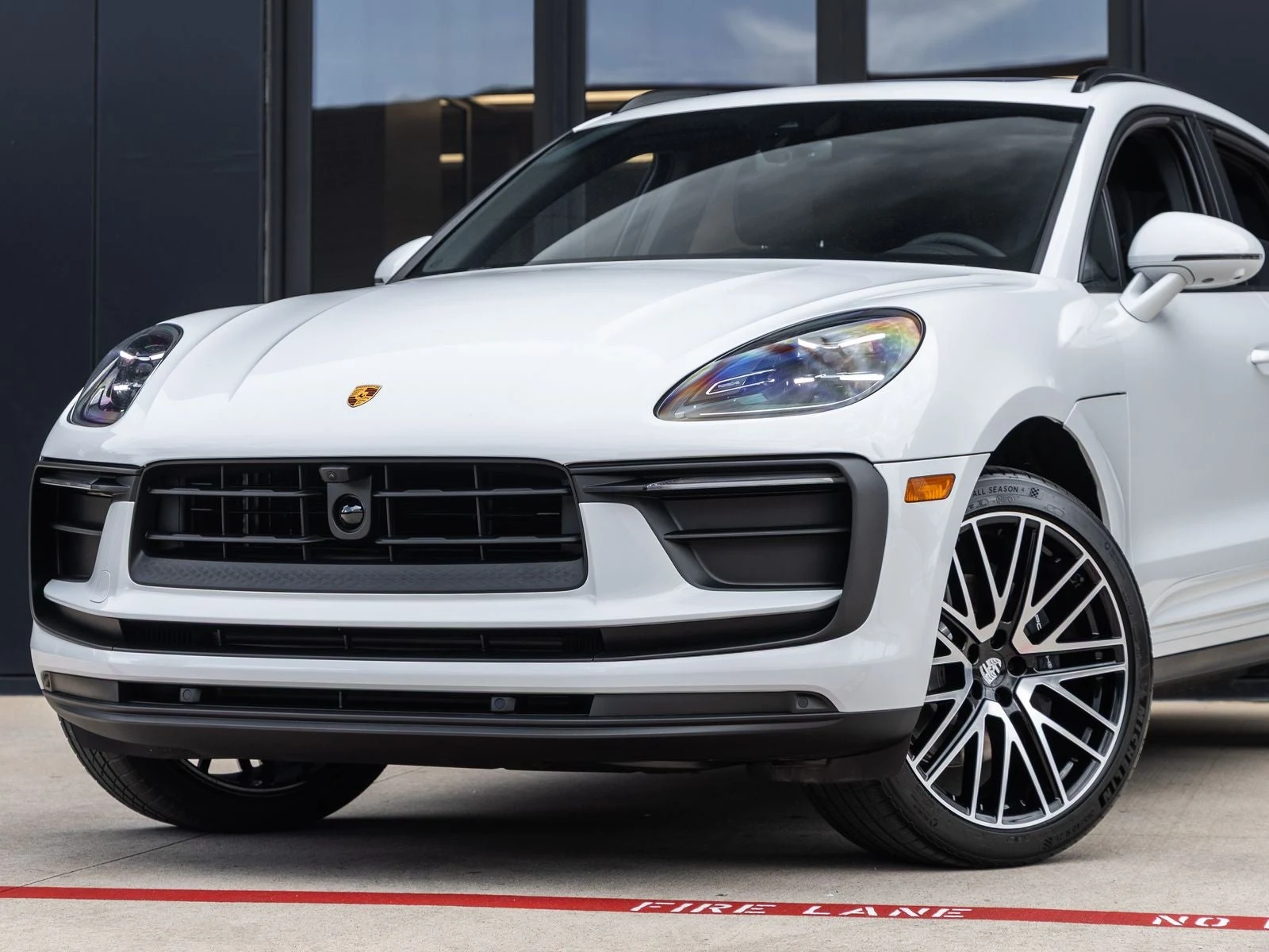 2026 Porsche Macan (95B), 7/20