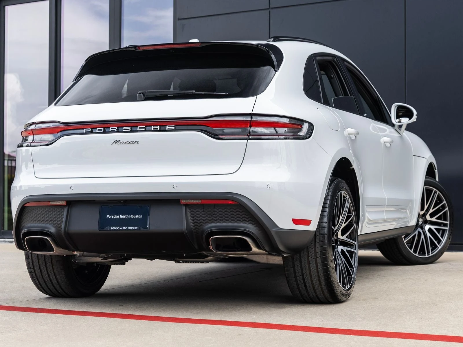 2026 Porsche Macan (95B), 11/20
