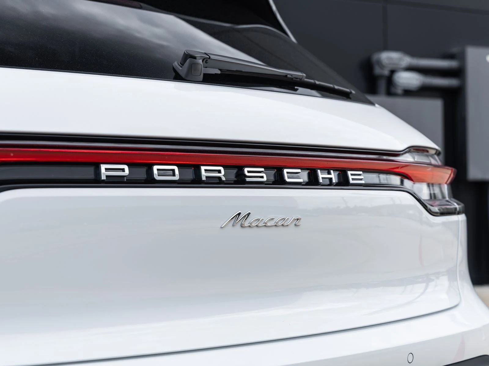 2026 Porsche Macan (95B), 14/20