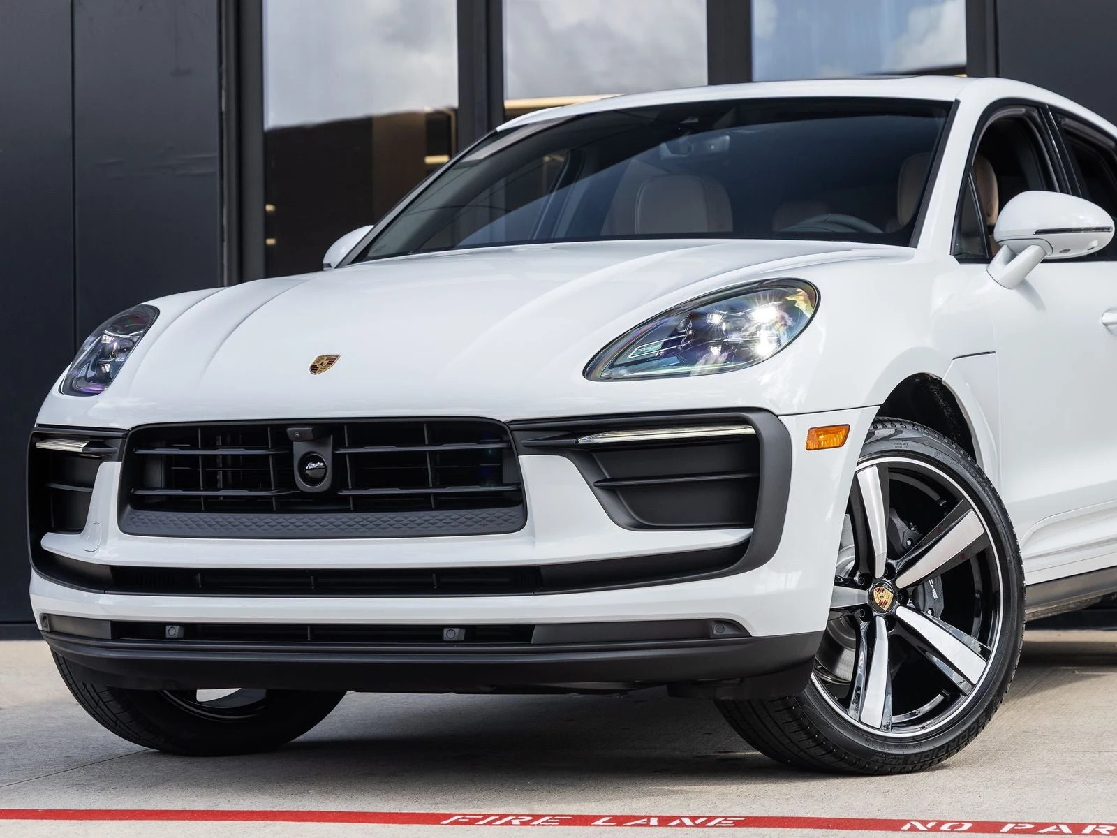 2026 Porsche Macan (95B), 7/20