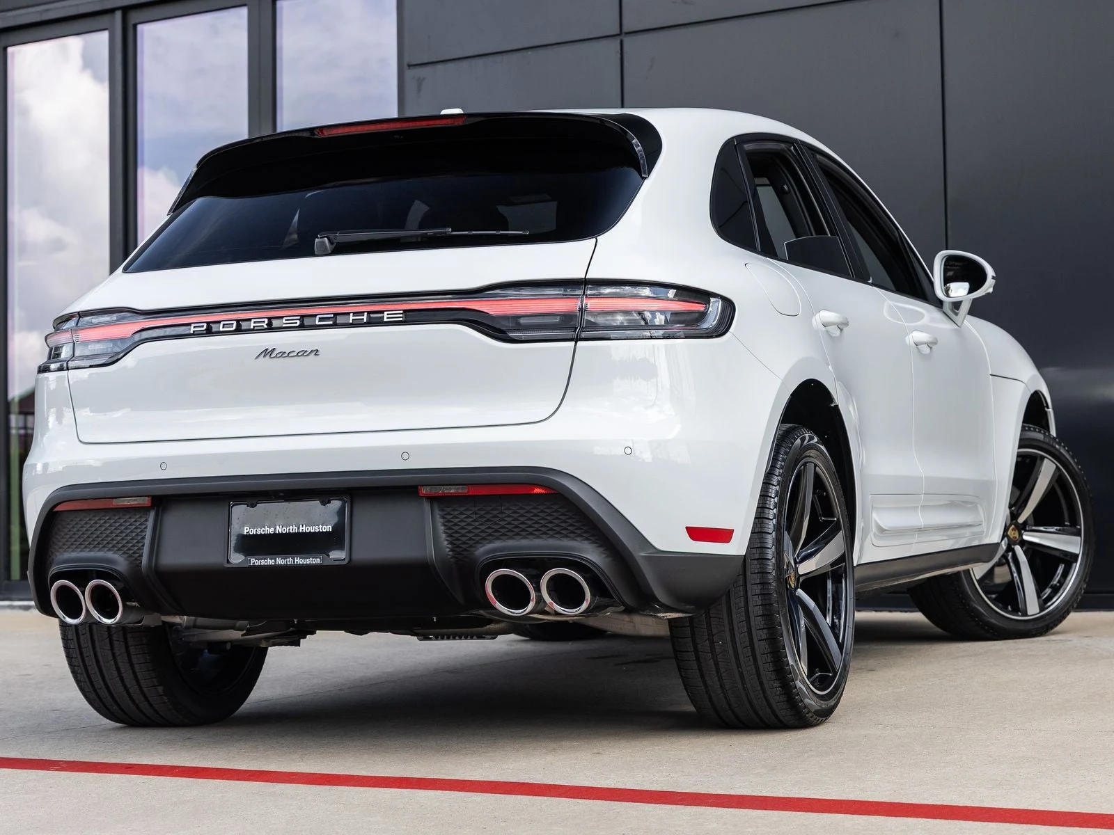 2026 Porsche Macan (95B), 11/20