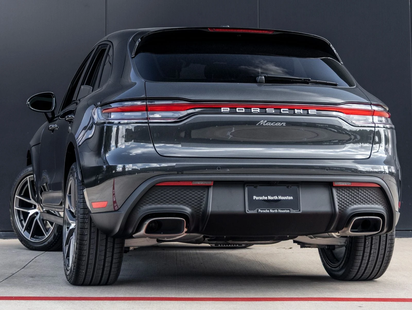2026 Porsche Macan (95B), 3/20