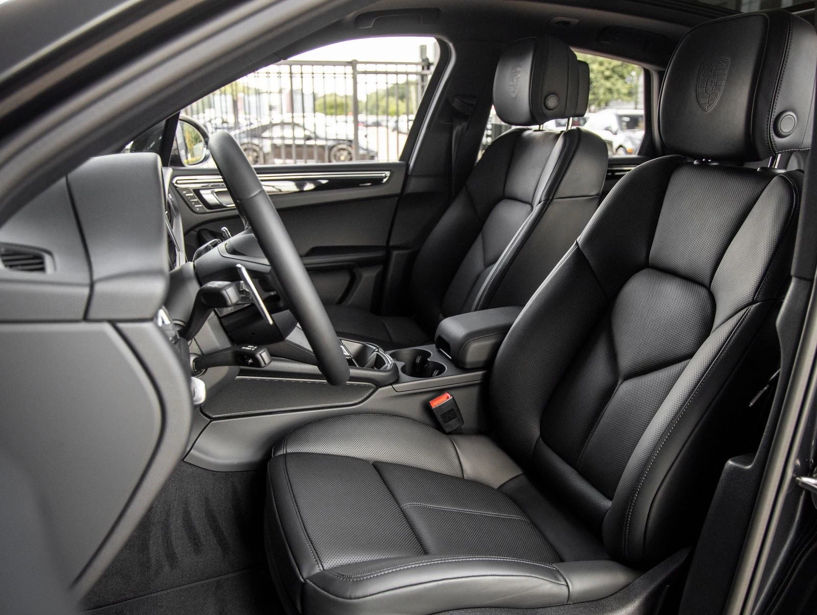 2026 Porsche Macan (95B), 5/20