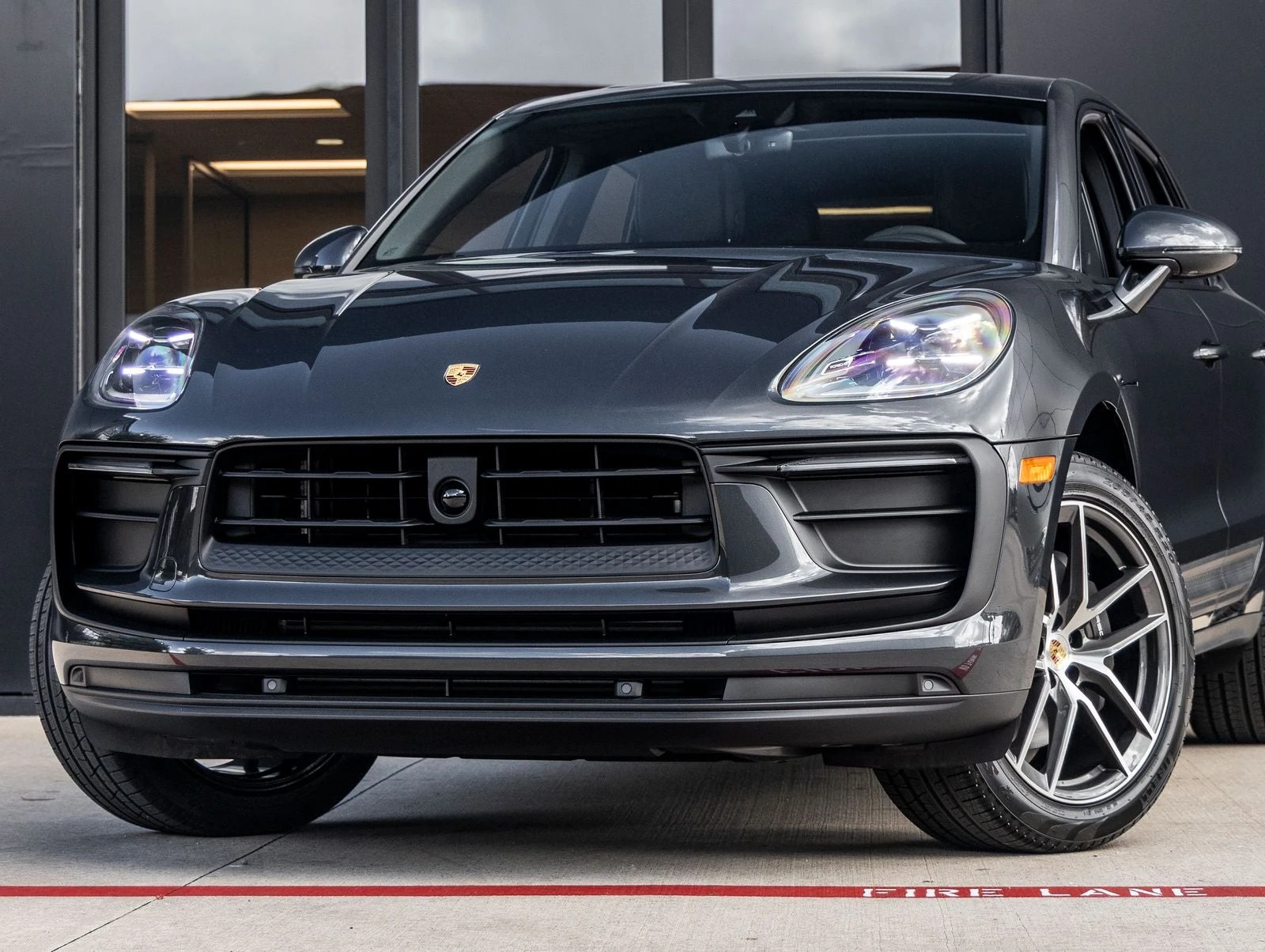 2026 Porsche Macan (95B), 7/20