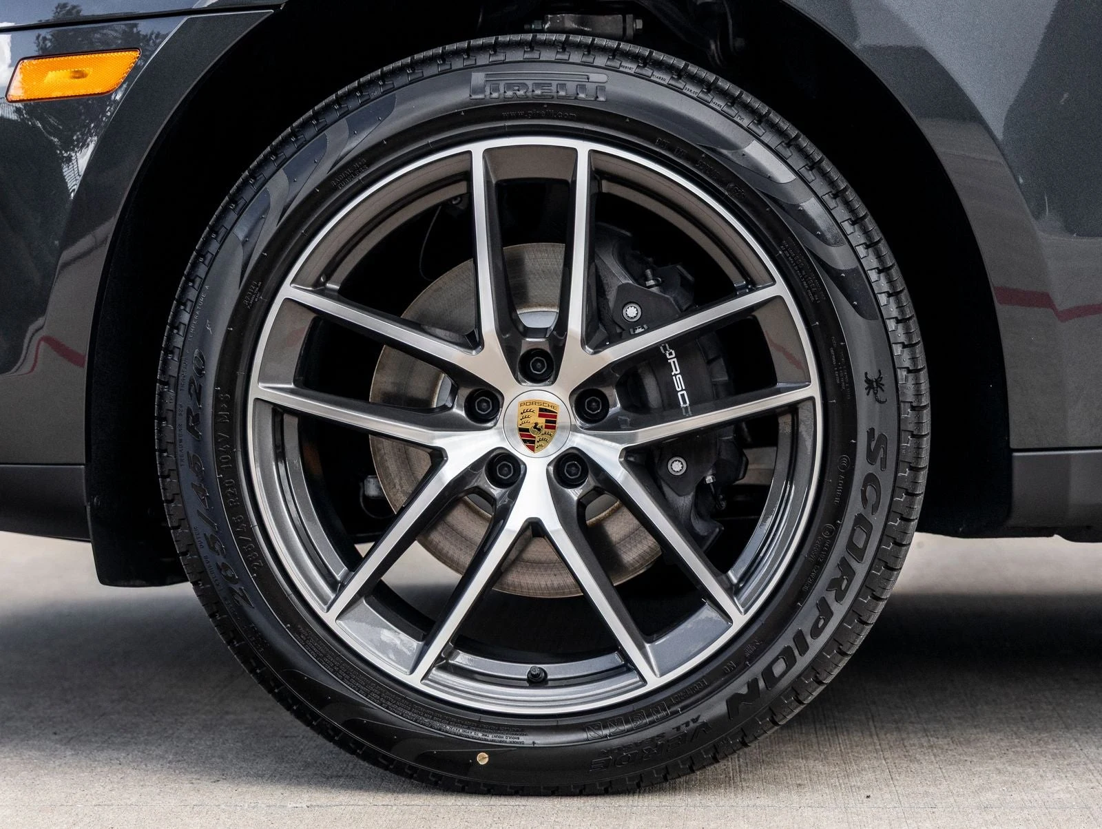 2026 Porsche Macan (95B), 15/20