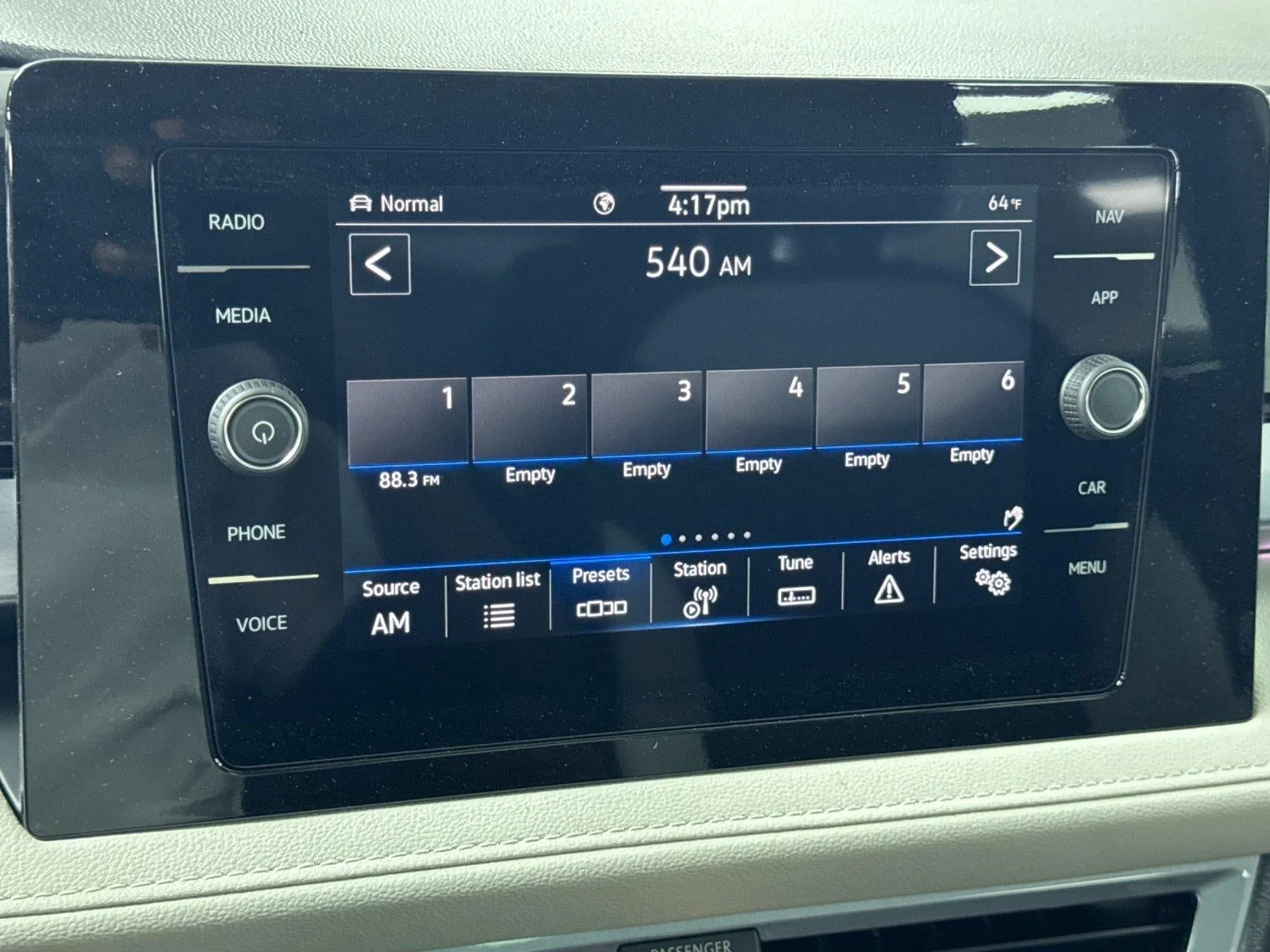 2026 Volkswagen Taos SEL (2025 Update), 17/20