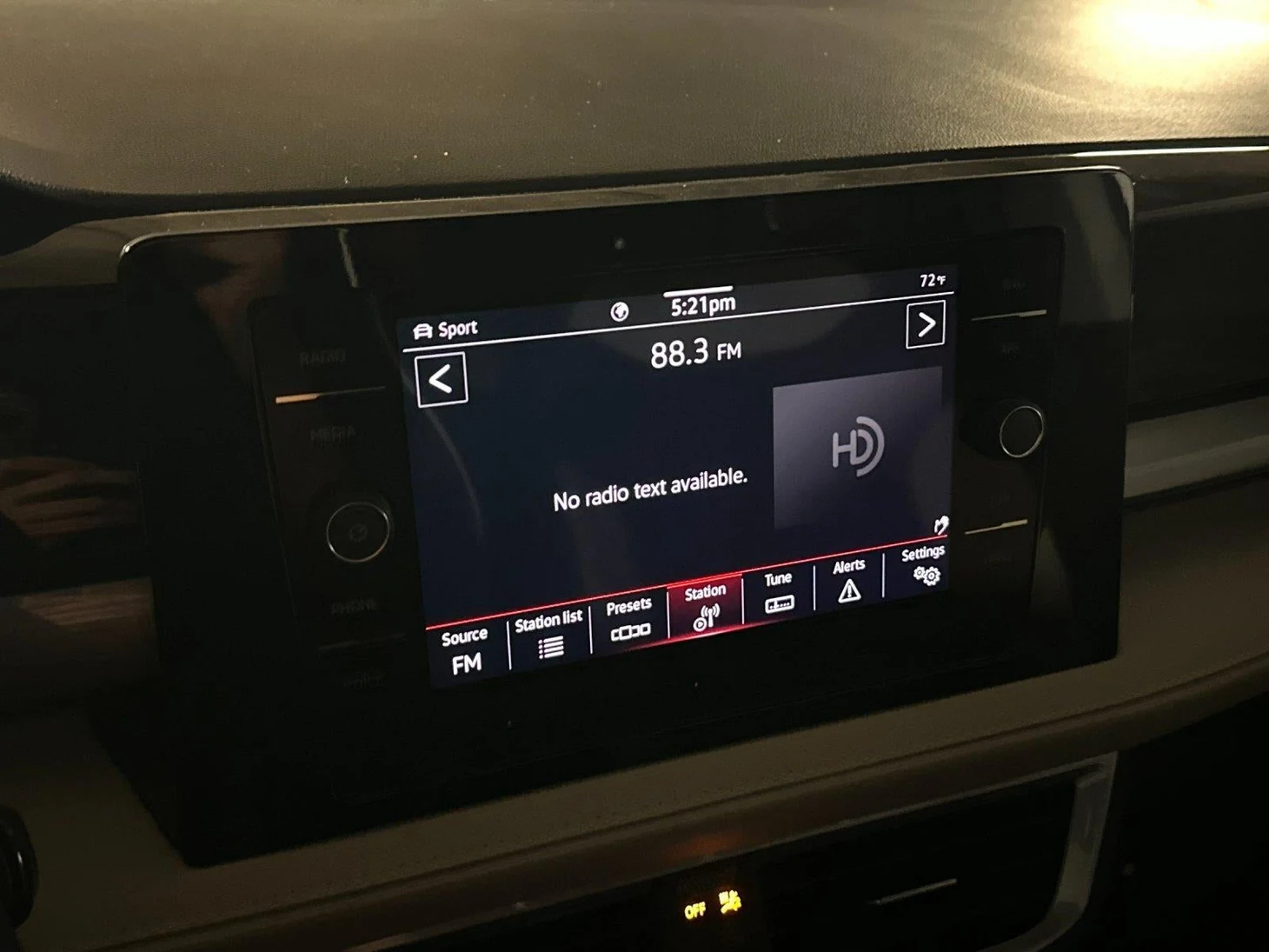 2026 Volkswagen Taos SEL (2025 Update), 17/20