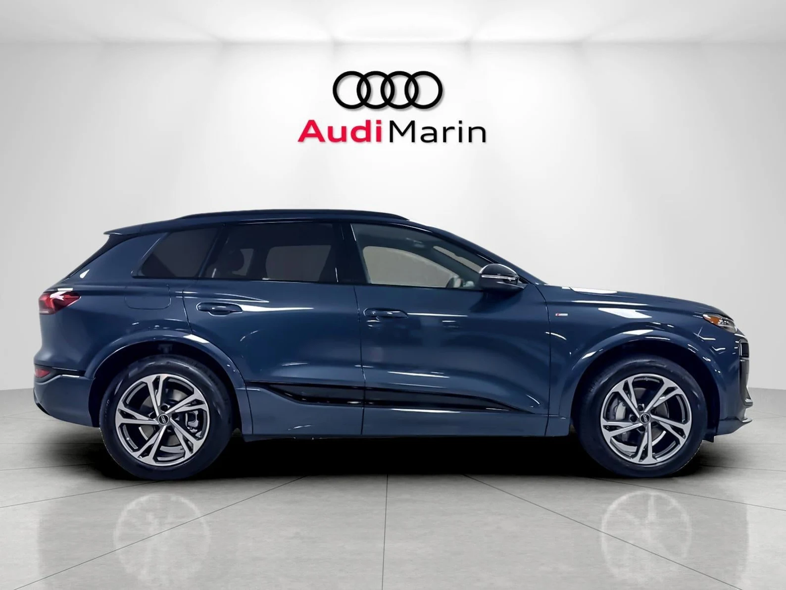 2027 Audi Q6 e-tron Premium Plus, 6/20