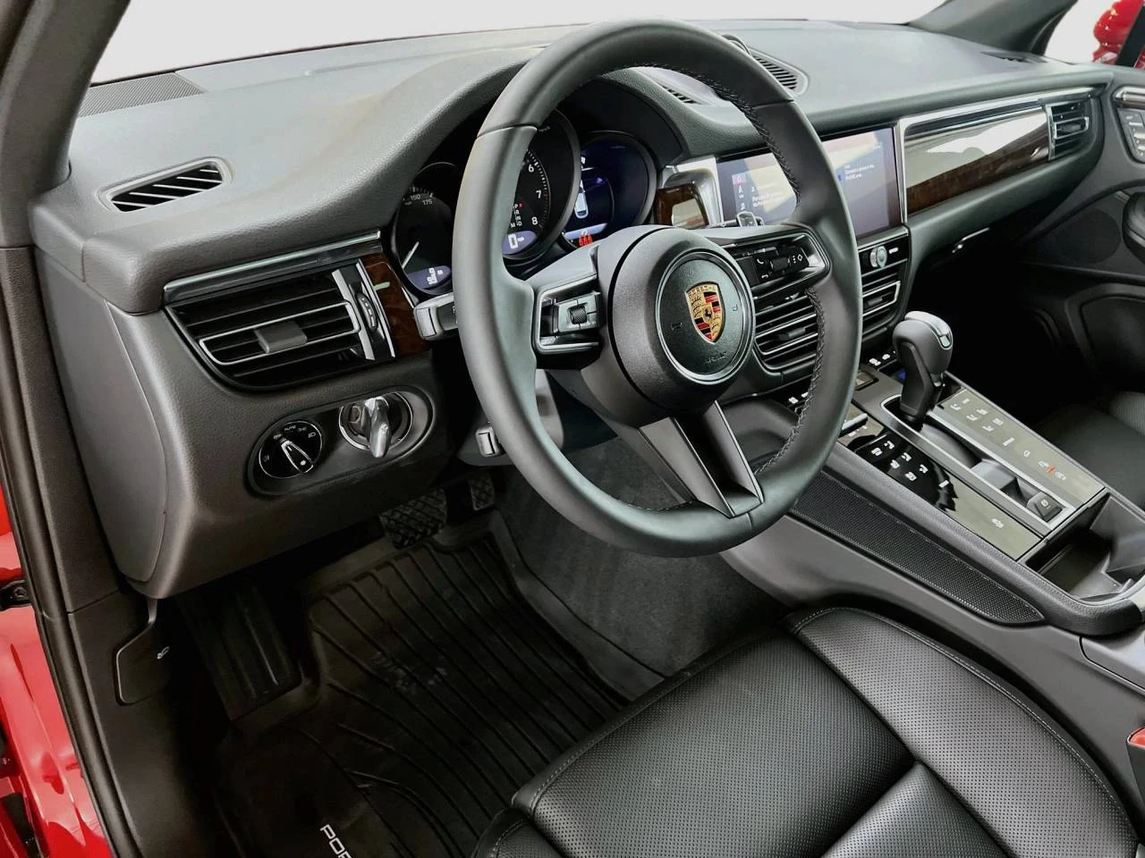 2026 Porsche Macan (95B), 4/20