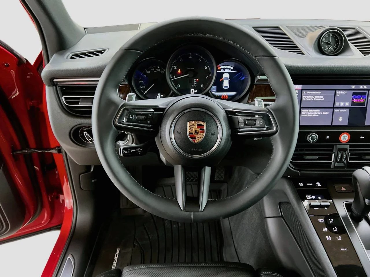 2026 Porsche Macan (95B), 12/20