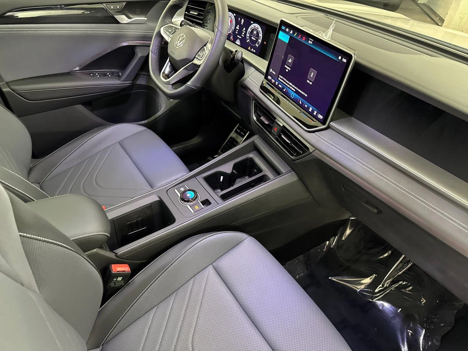 2026 Volkswagen Tiguan SE R-Line Black (3rd Generation North America), 15/20