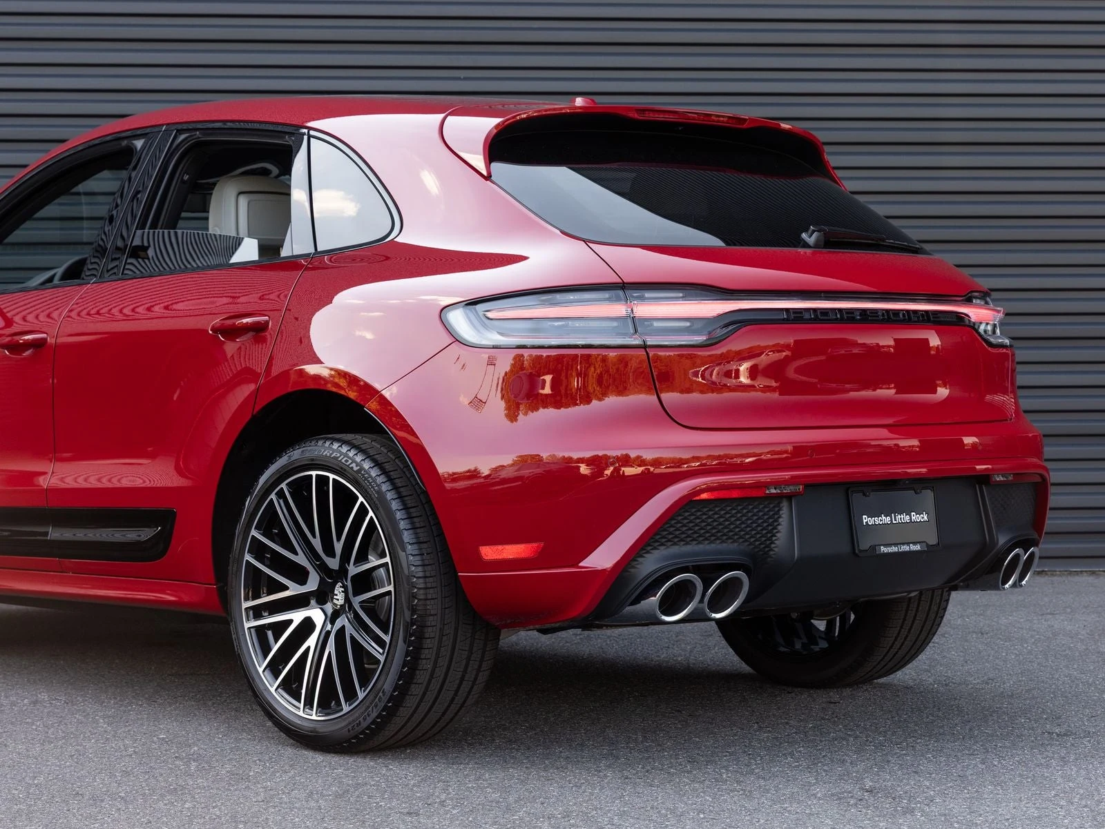 2026 Porsche Macan S (95B), 11/20