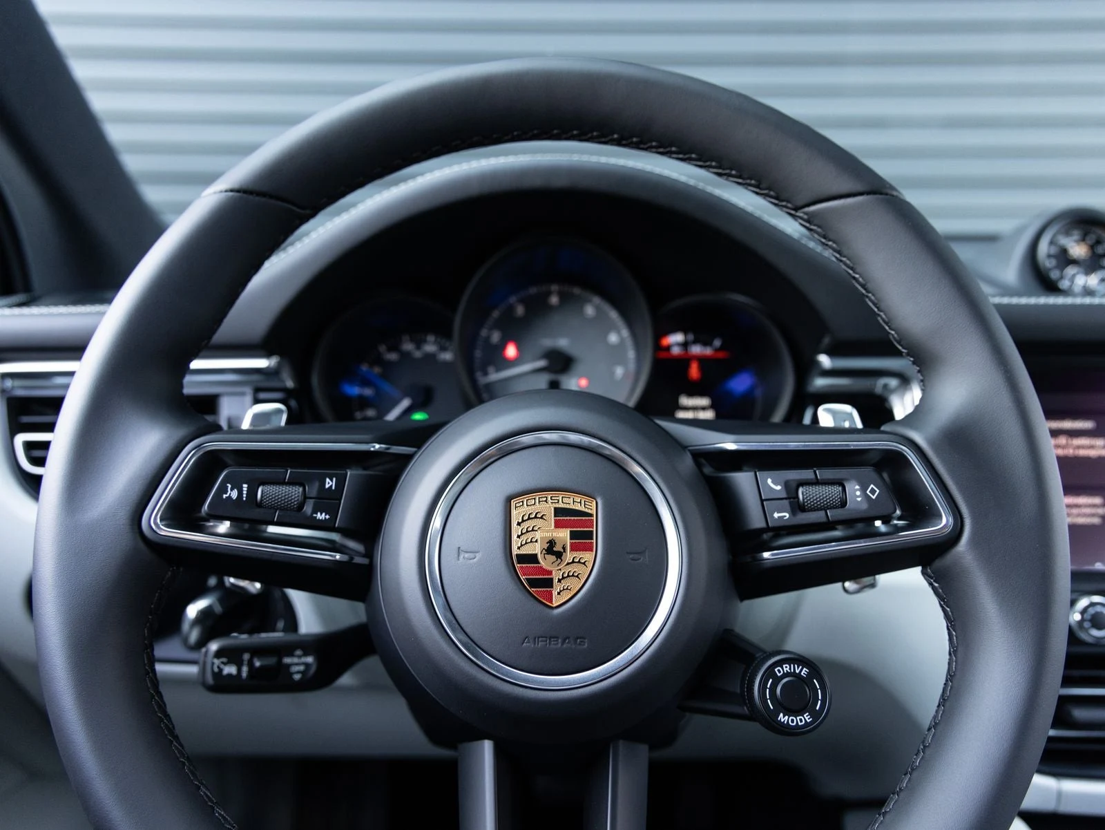 2026 Porsche Macan S (95B), 14/20
