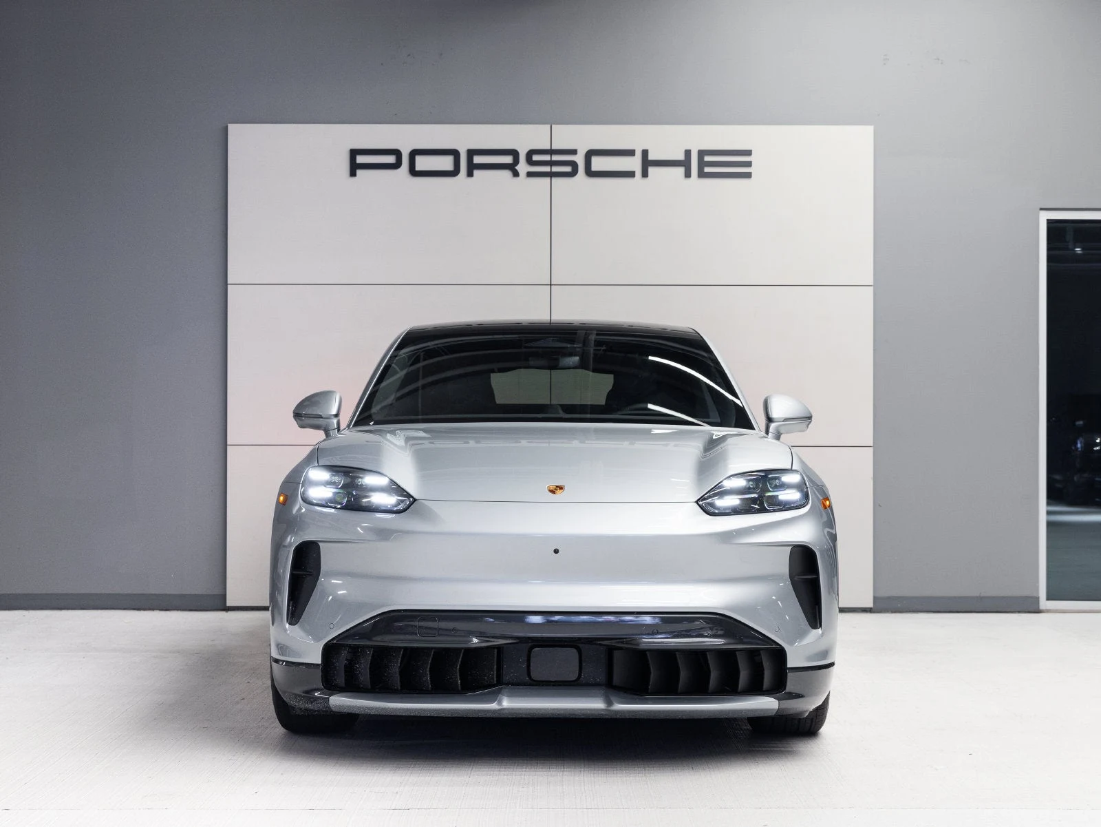2026 Porsche Cayenne S Coupé Electric (E4), 10/20
