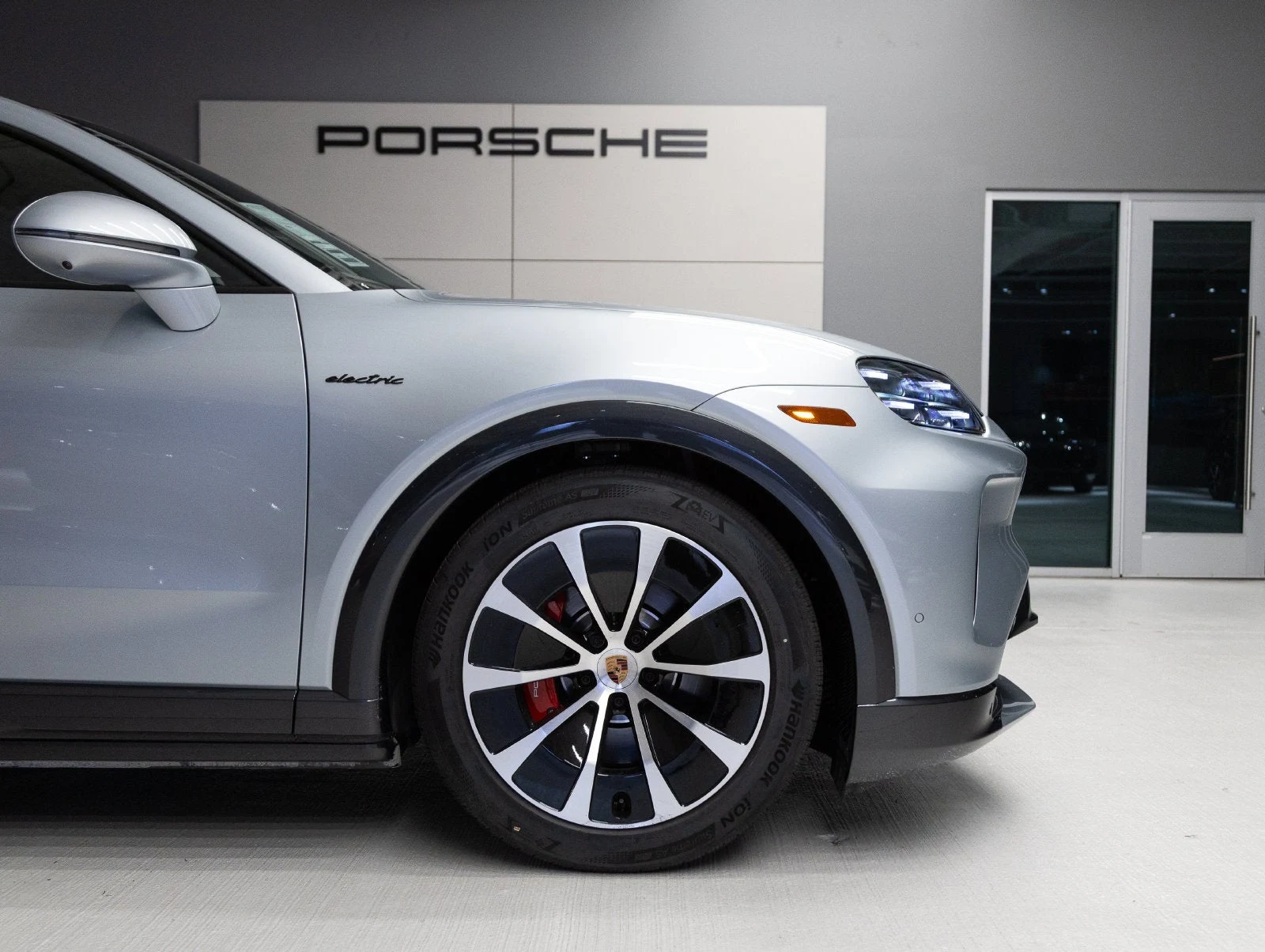 2026 Porsche Cayenne S Coupé Electric (E4), 11/20