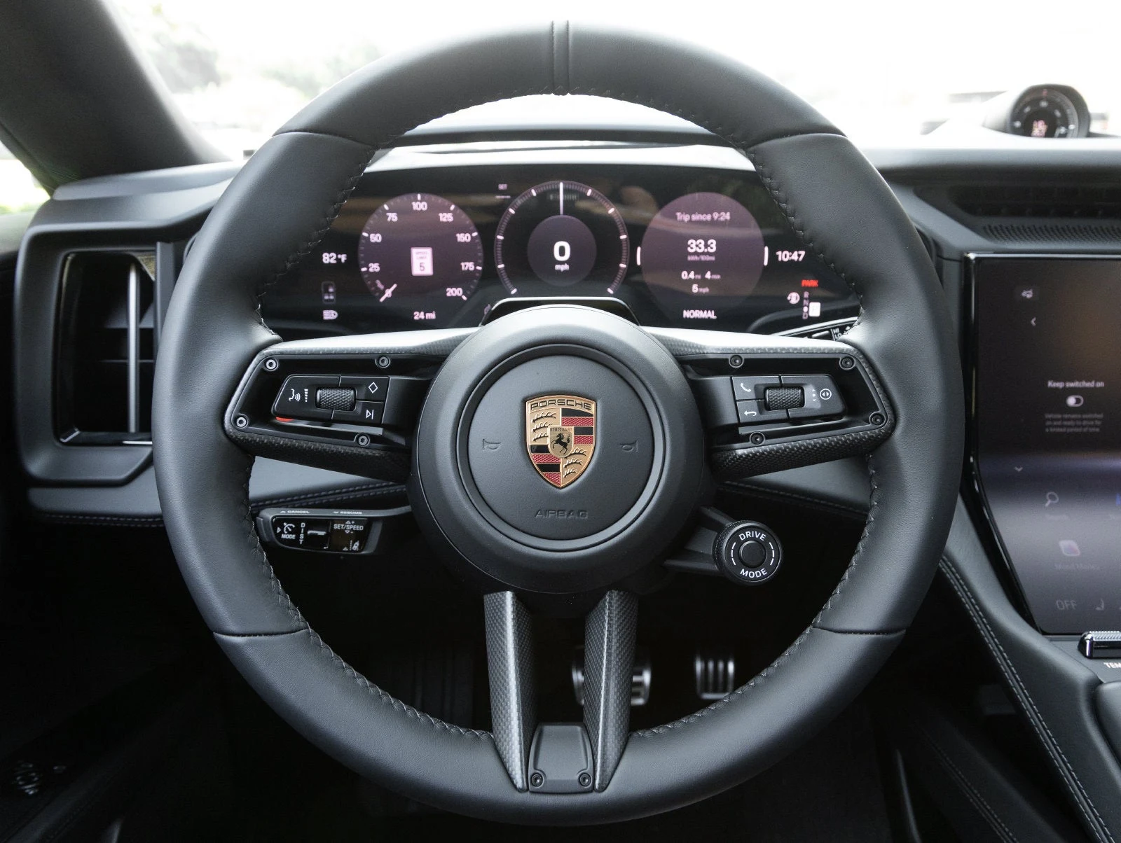 2026 Porsche Cayenne S Coupé Electric (E4), 13/20