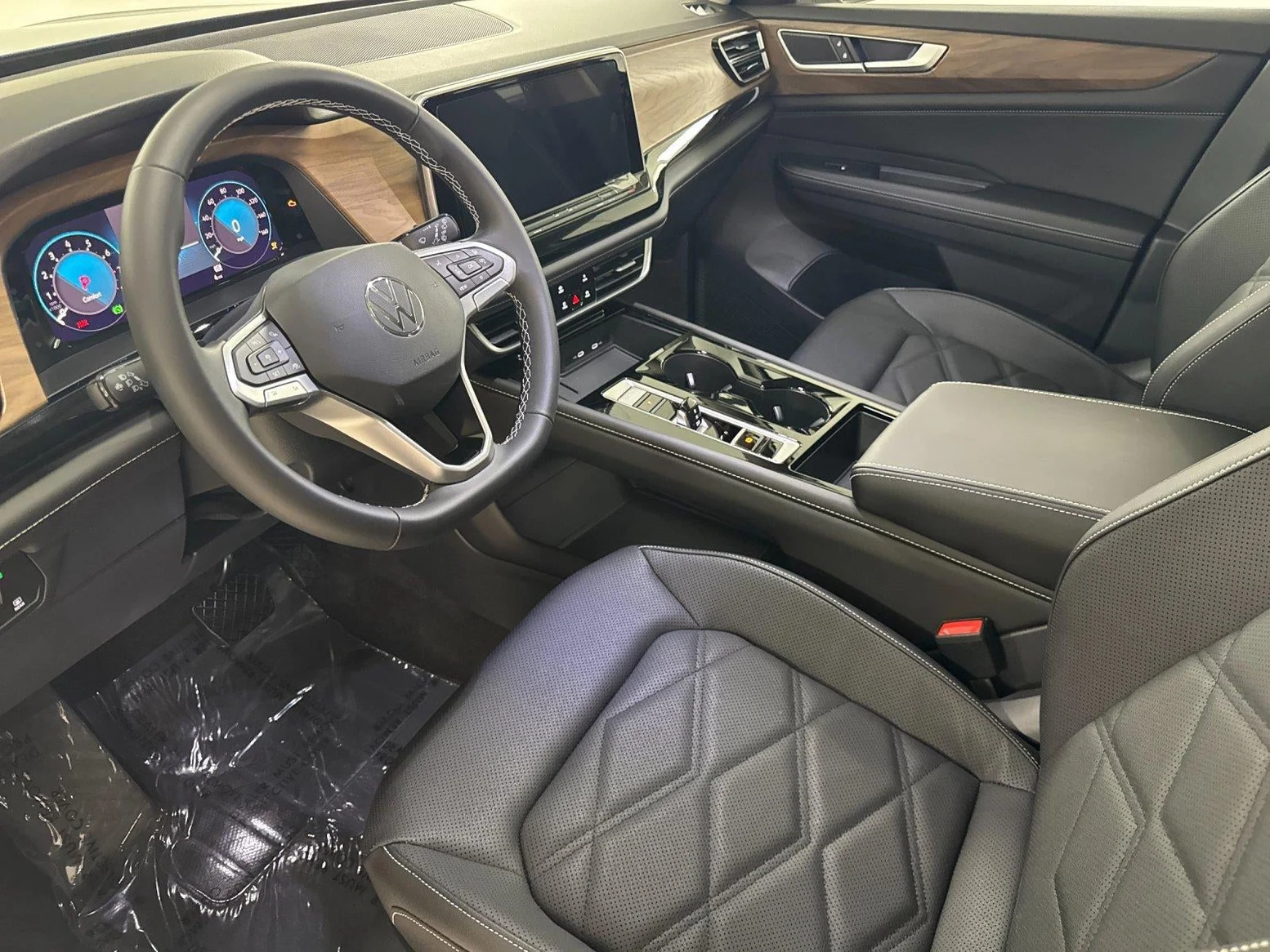 2026 Volkswagen Atlas 2.0T SE with Technology (2024 Update), 9/20