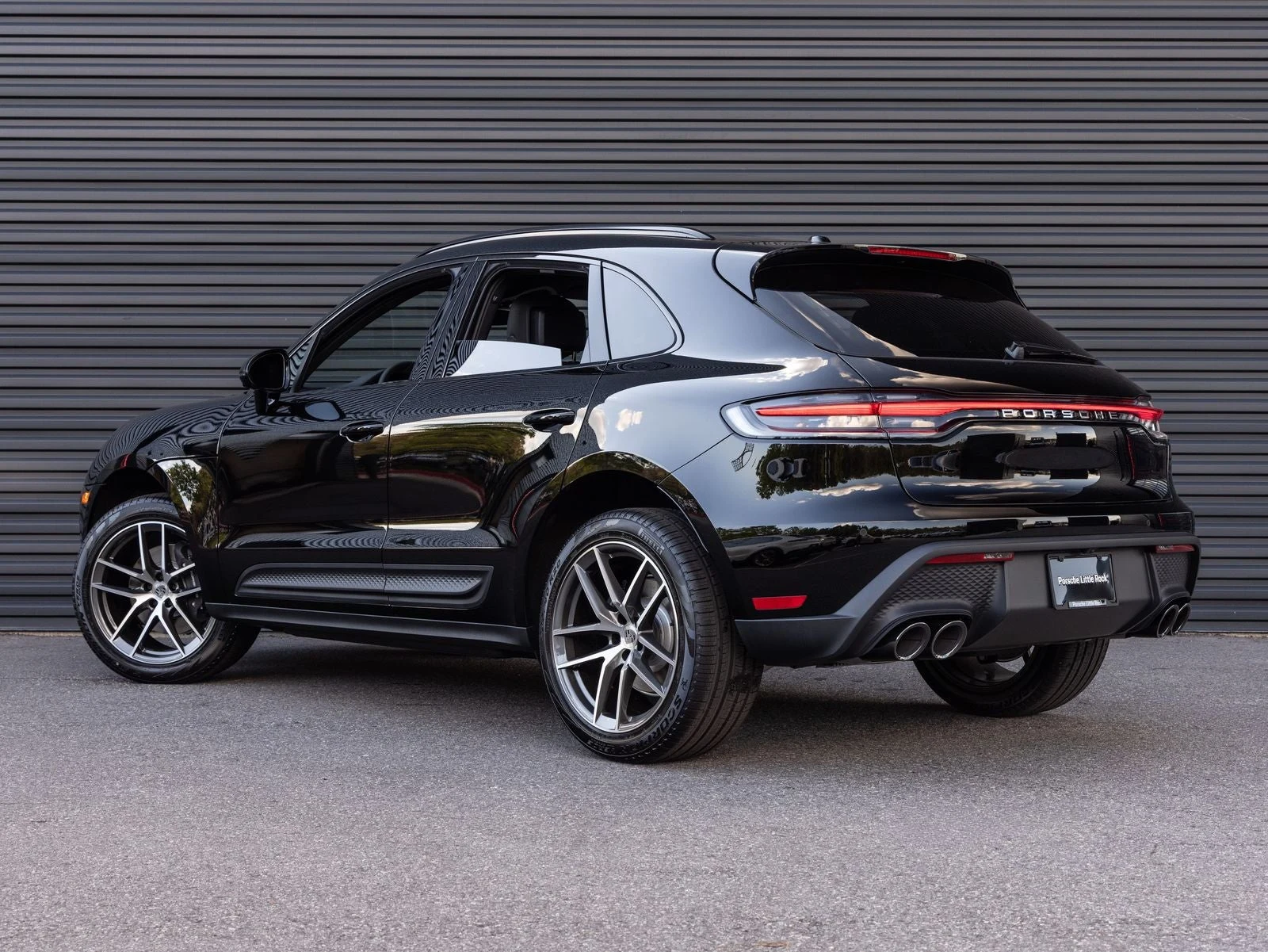 2026 Porsche Macan (95B), 3/20
