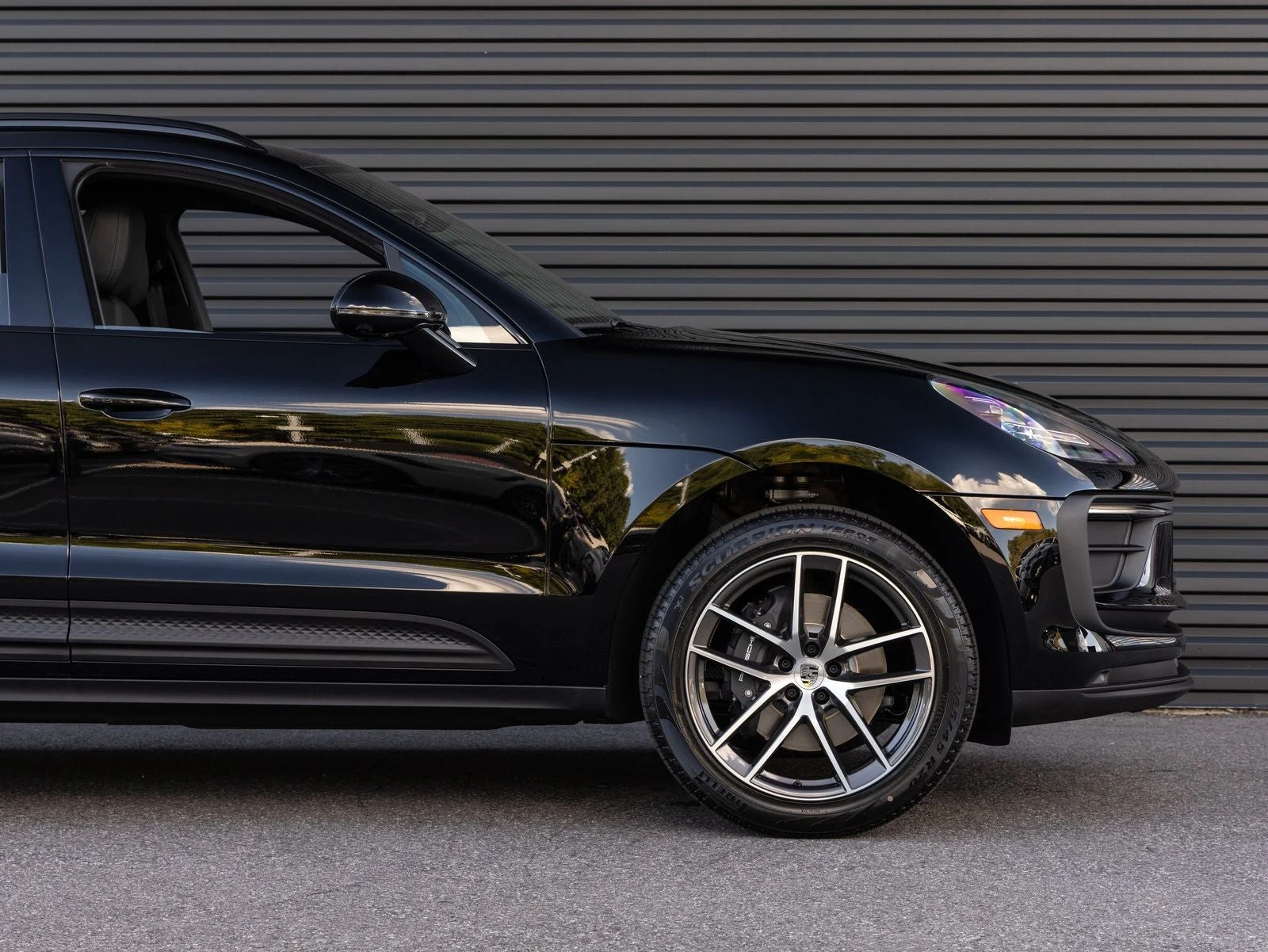 2026 Porsche Macan (95B), 9/20