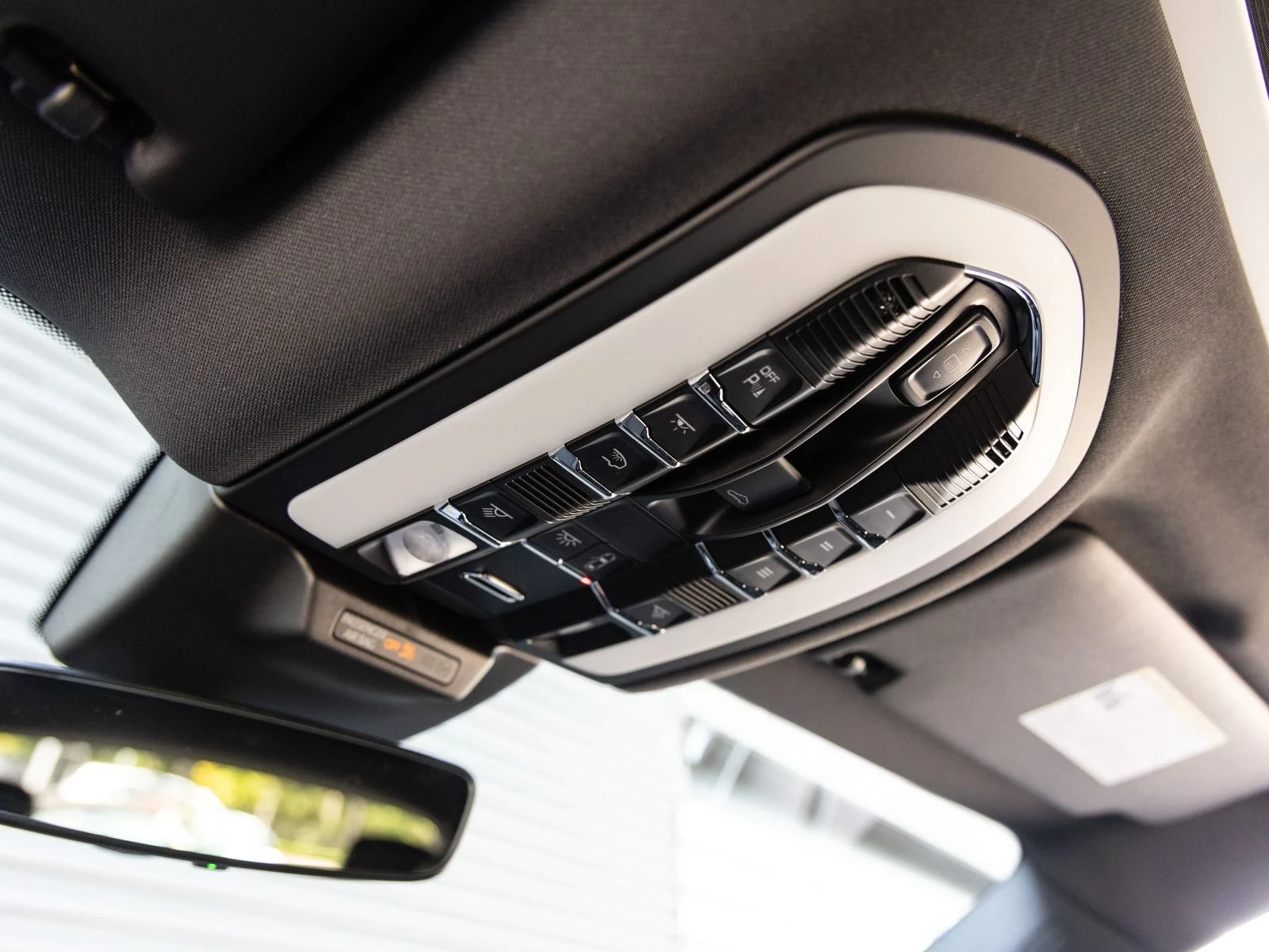 2026 Porsche Macan (95B), 20/20