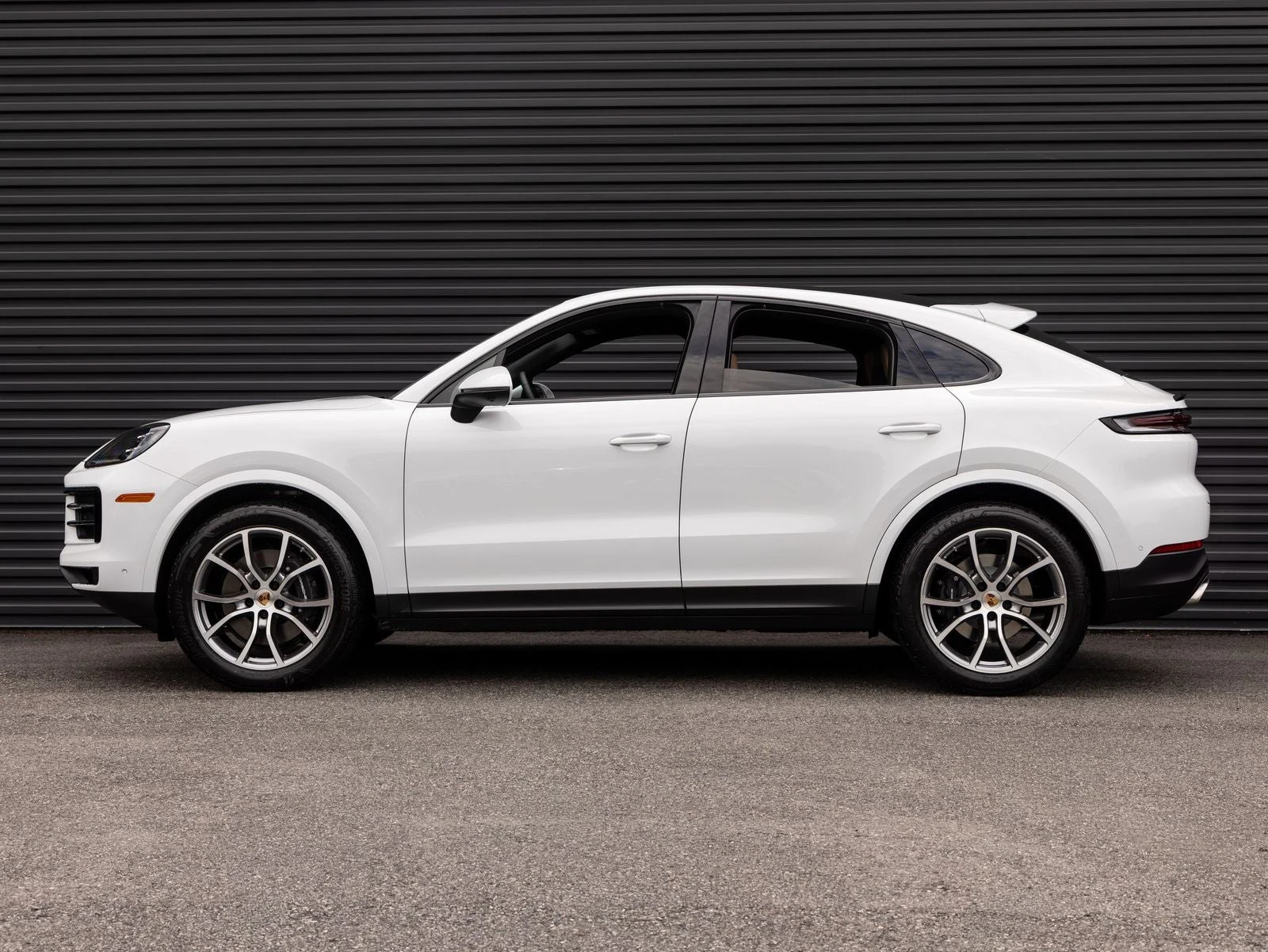 2026 Porsche Cayenne Coupé (3rd Generation), 2/20