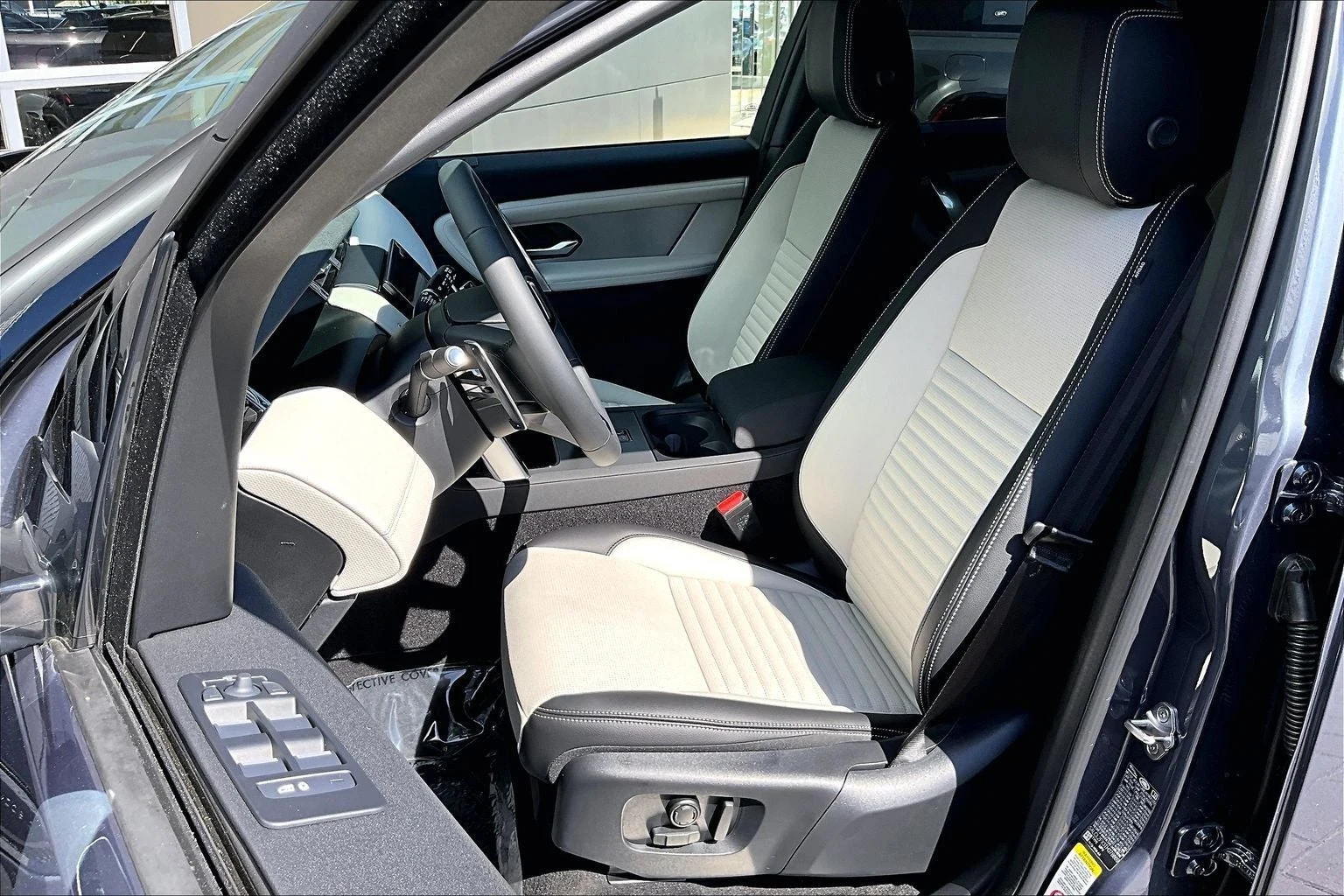 2026 Land Rover Discovery Sport Landmark (L550), 9/14