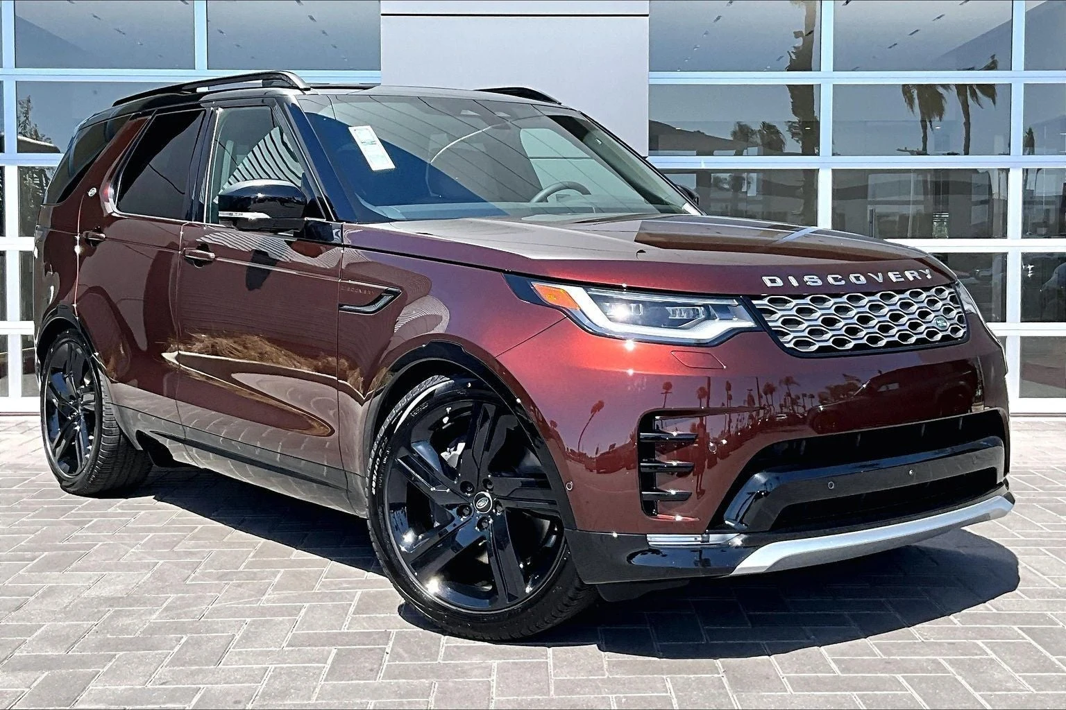 2026 Land Rover Discovery Gemini Edition (L462), 2/15