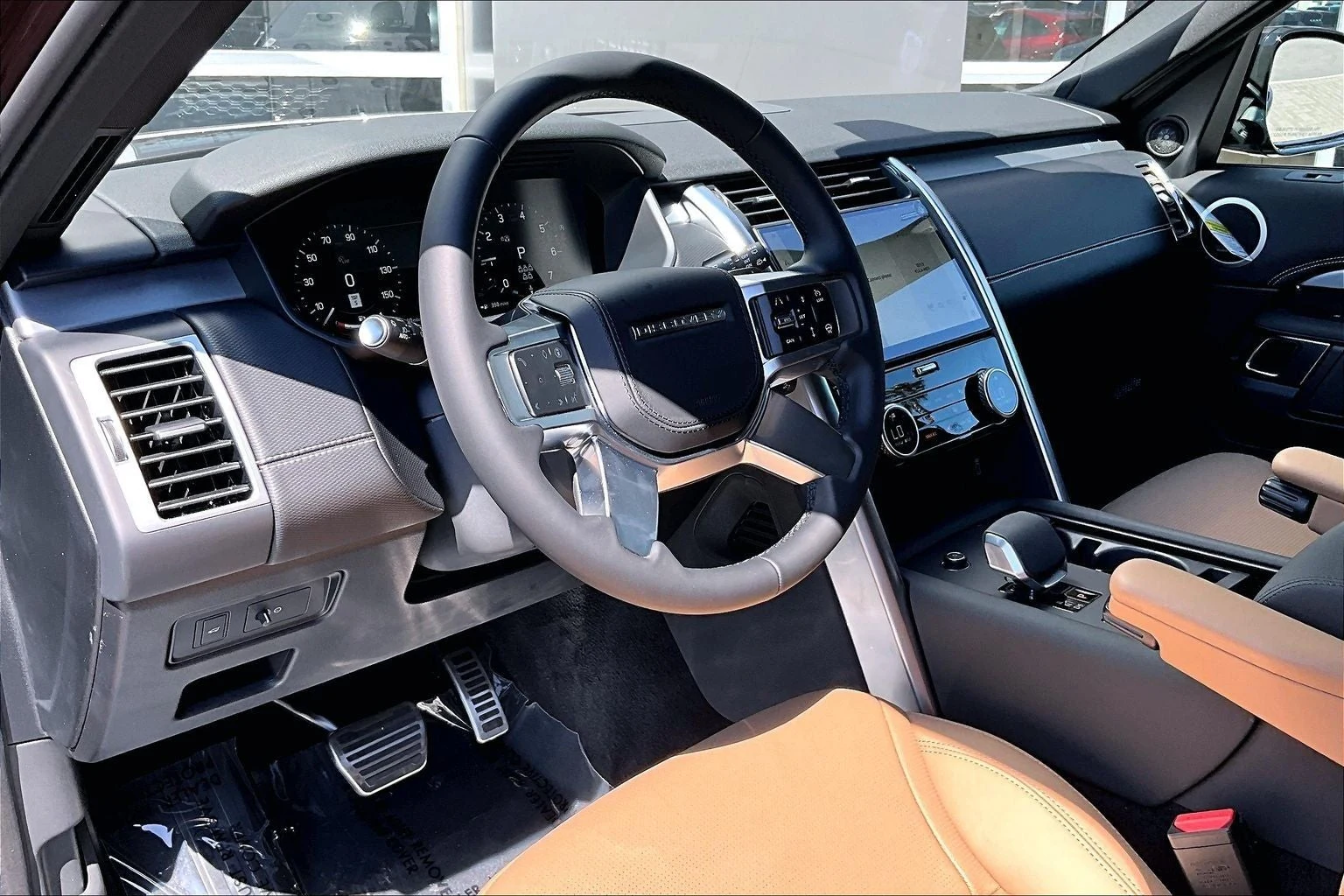 2026 Land Rover Discovery Gemini Edition (L462), 6/15