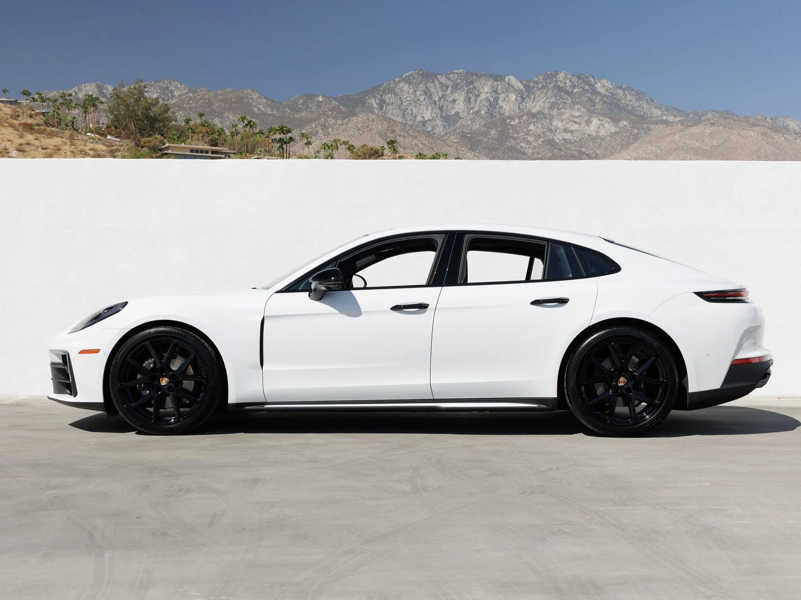 2026 Porsche Panamera (976), 2/20