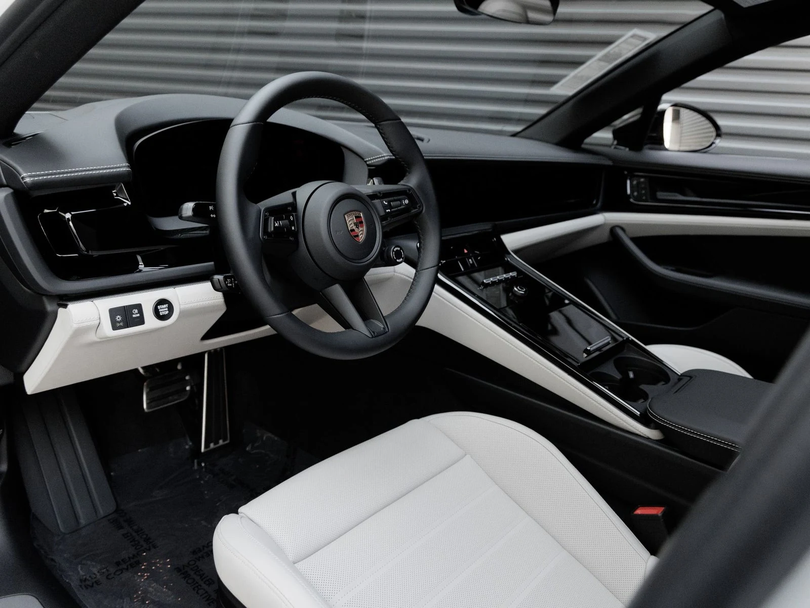 2026 Porsche Panamera (976), 4/20