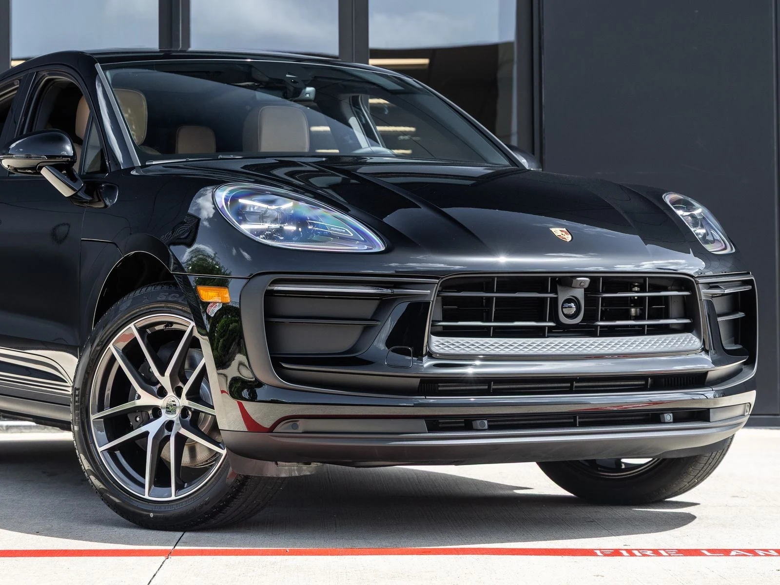 2026 Porsche Macan (95B), 9/20