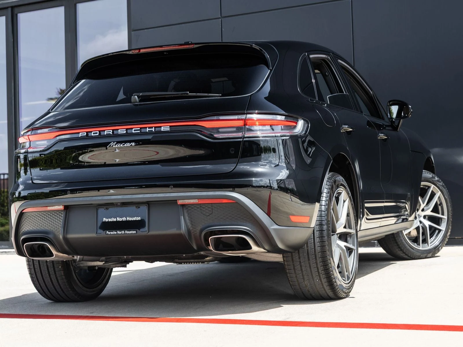 2026 Porsche Macan (95B), 11/20